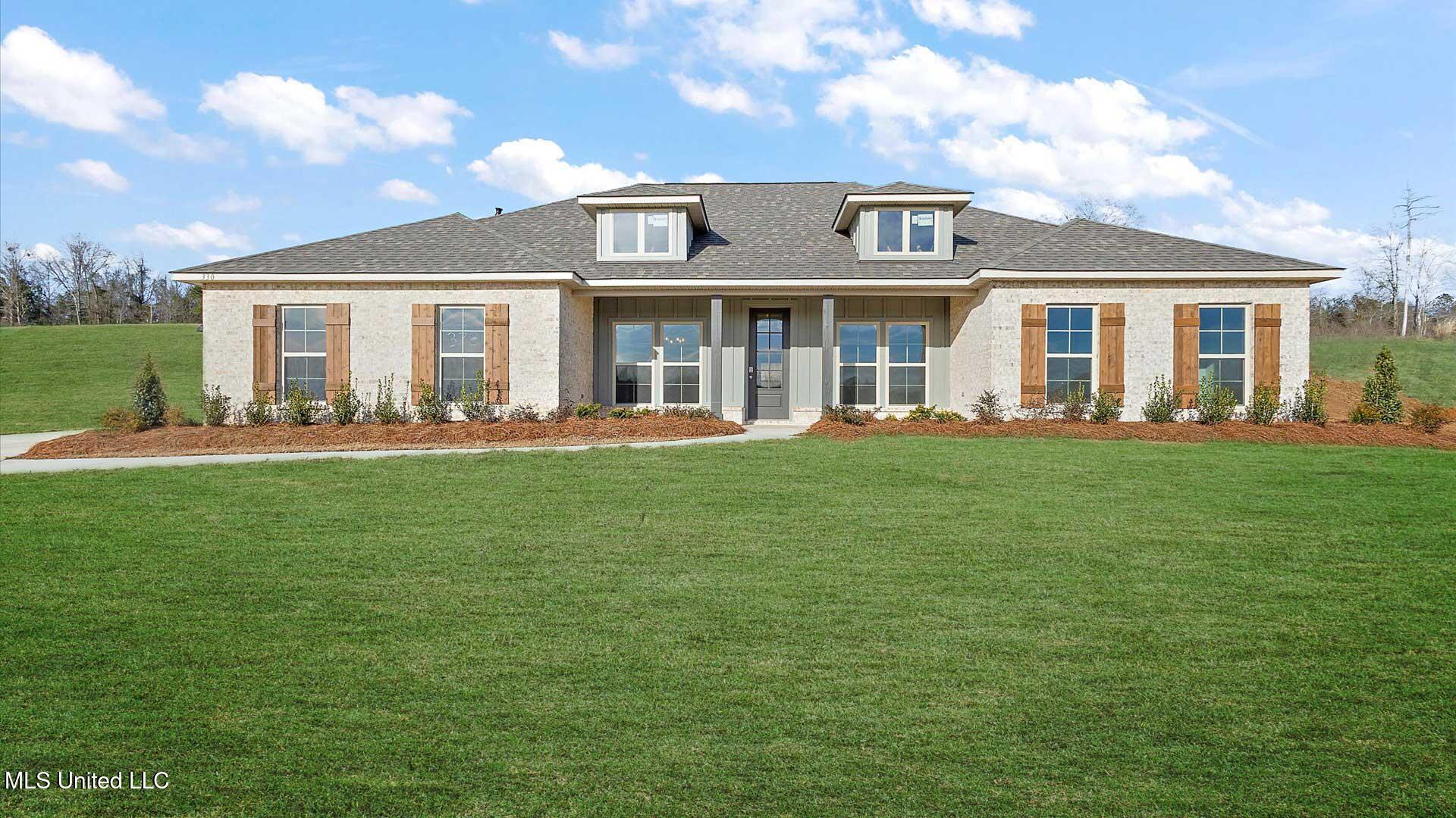 330 Cornerstone Crossing Property Photo 1