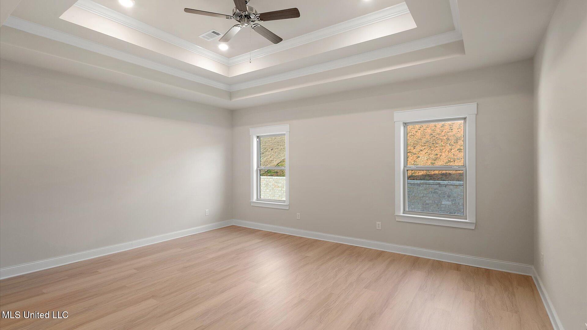 330 Cornerstone Crossing Property Photo 22