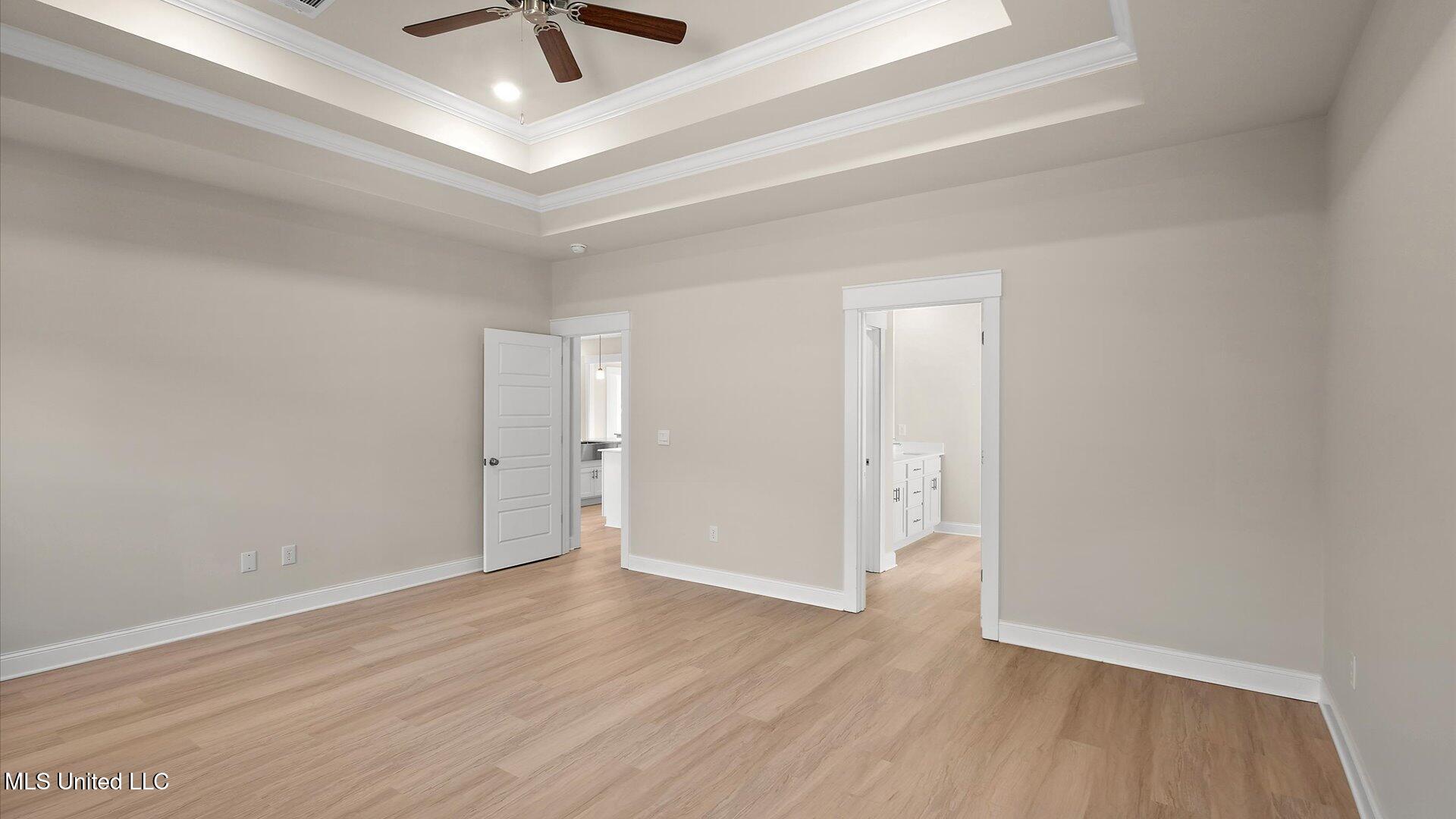 330 Cornerstone Crossing Property Photo 23