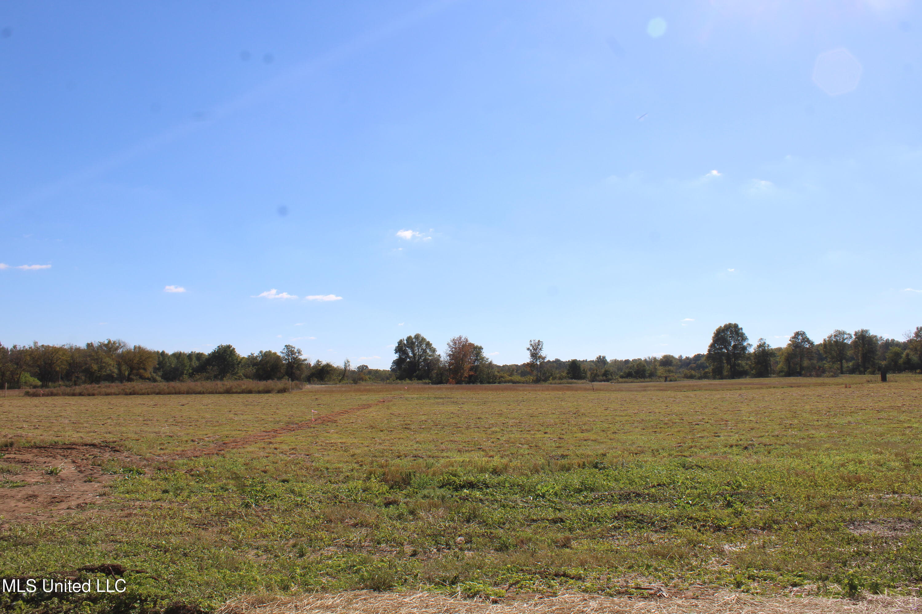 20 Pin Oak Road Property Photo 1