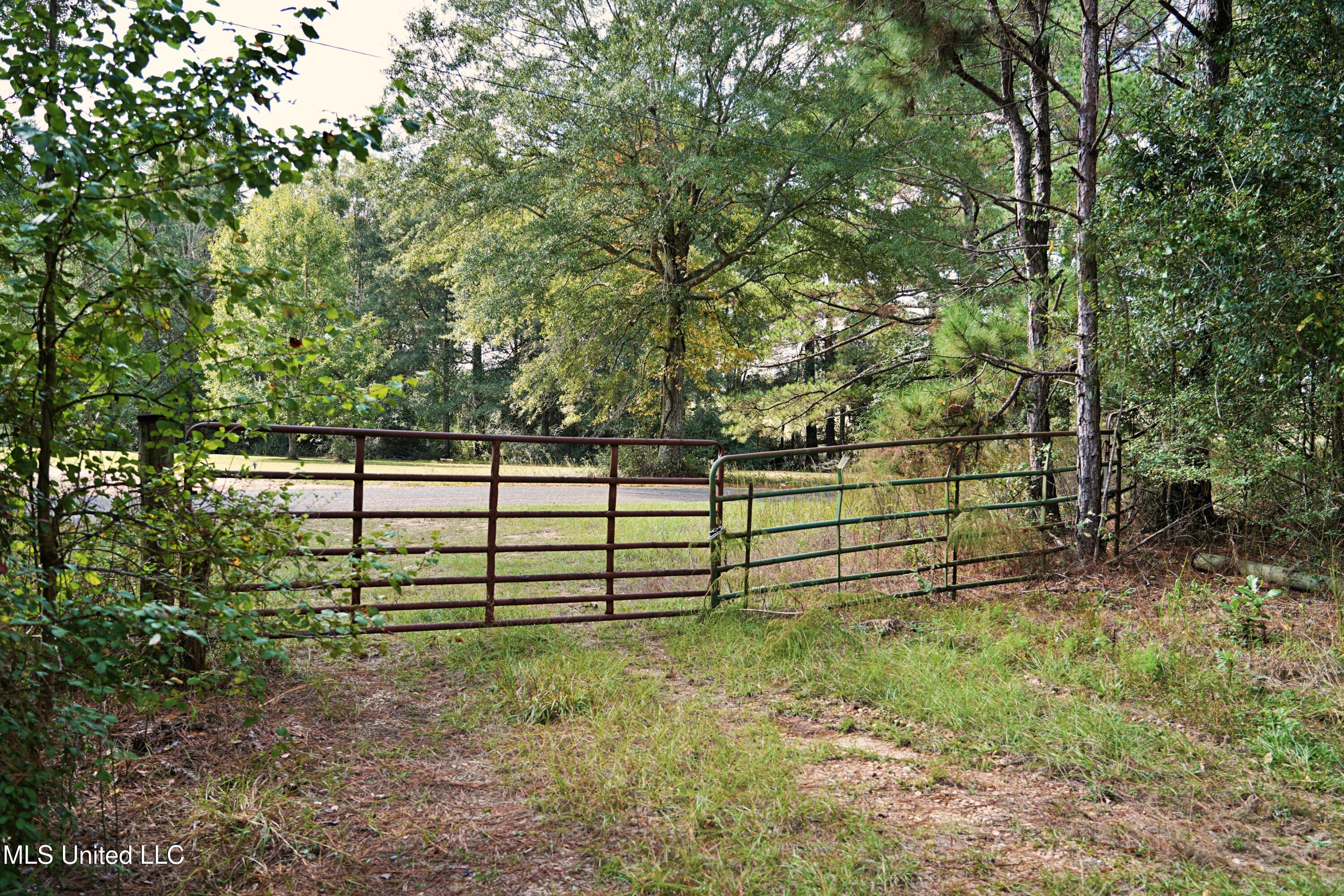 2093 Mallalieu Dr Se Property Photo 22