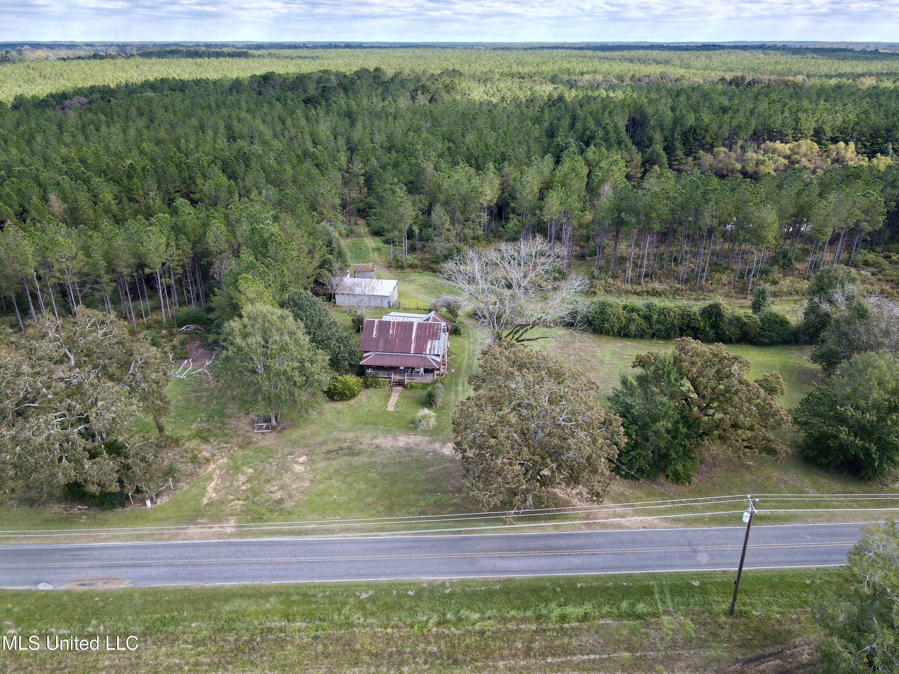 2093 Mallalieu Dr Se Property Photo 32