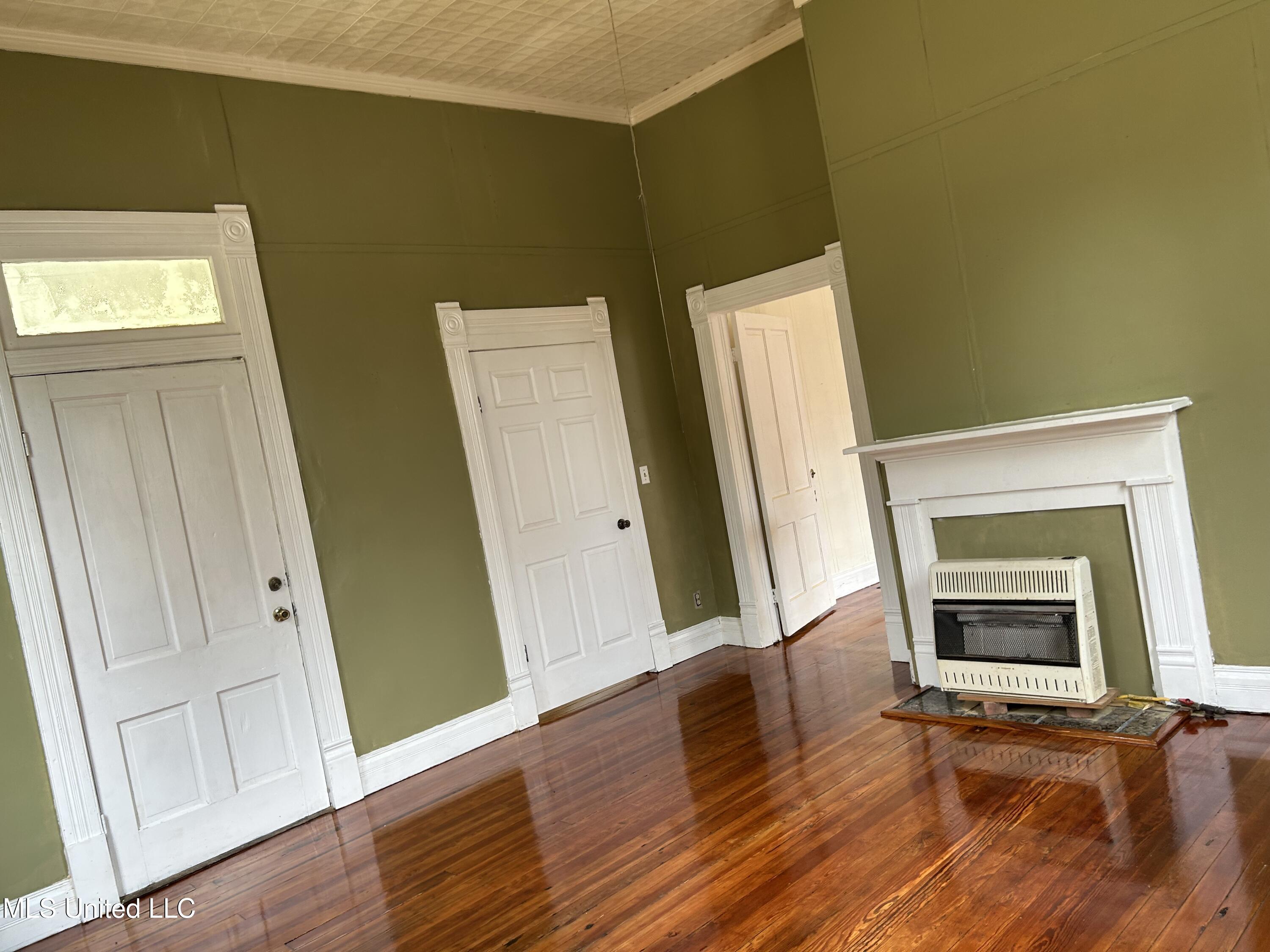 341 W Congress Street Property Photo 7