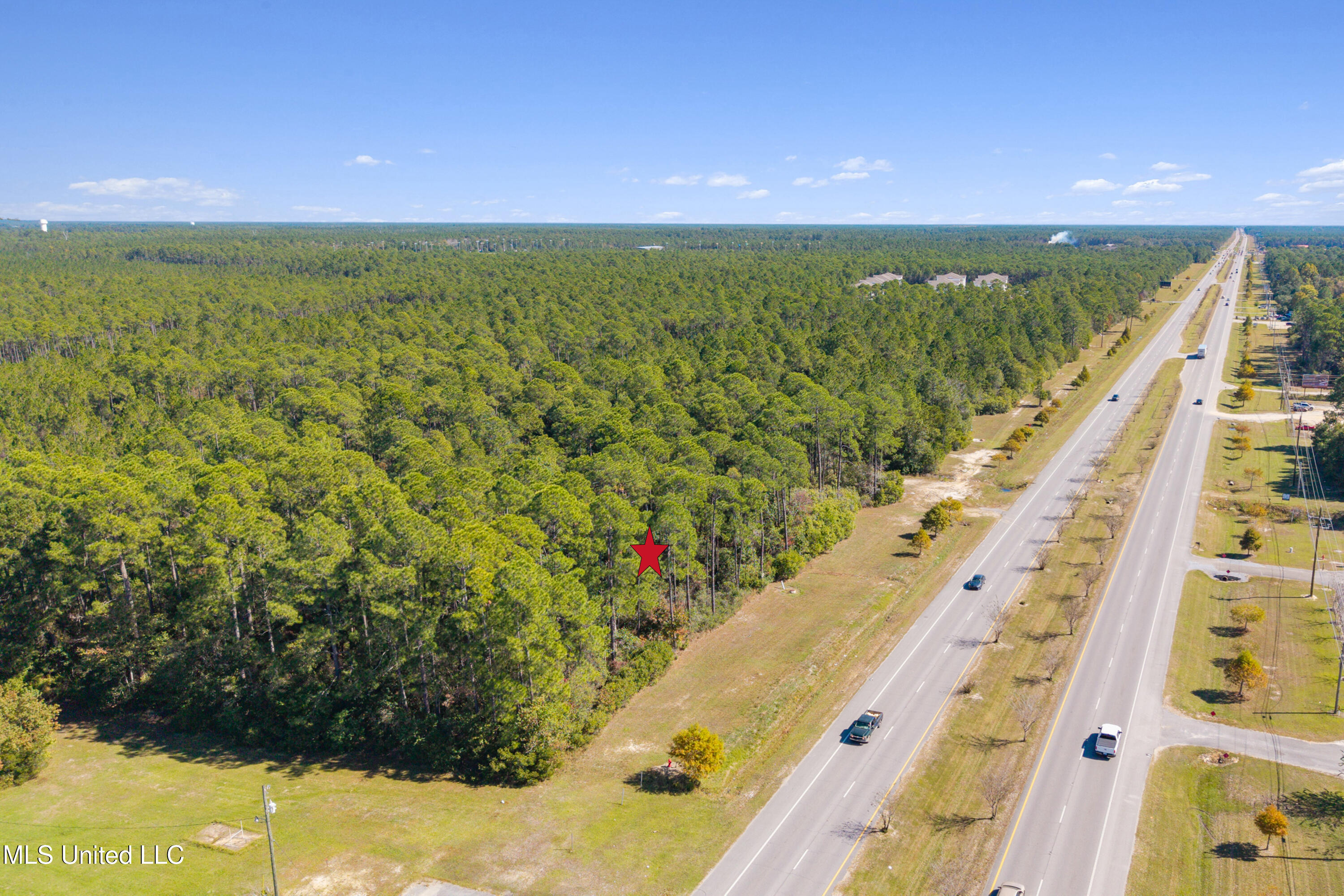 000 Bienville Blvd Property Photo 2