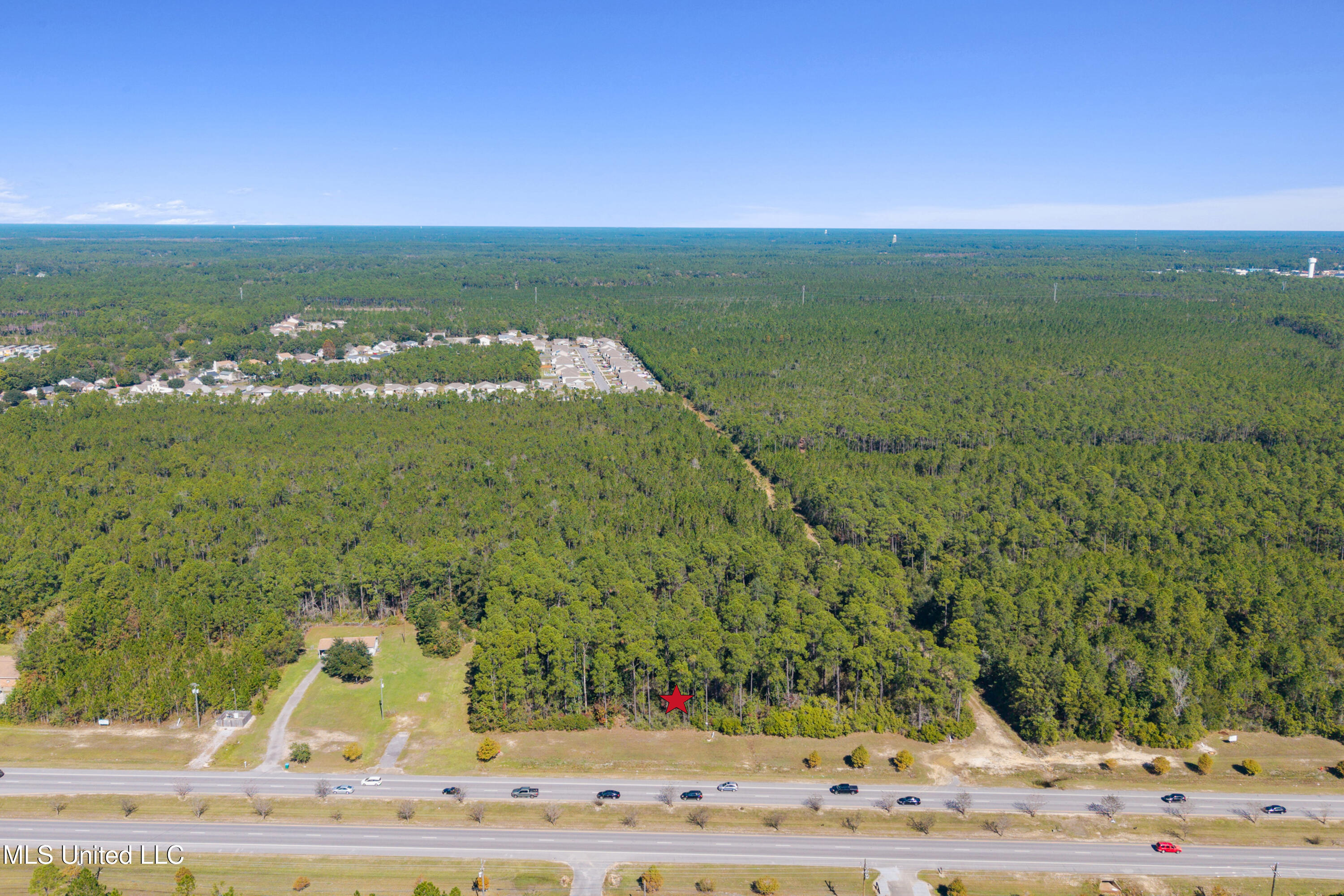 000 Bienville Blvd Property Photo 3
