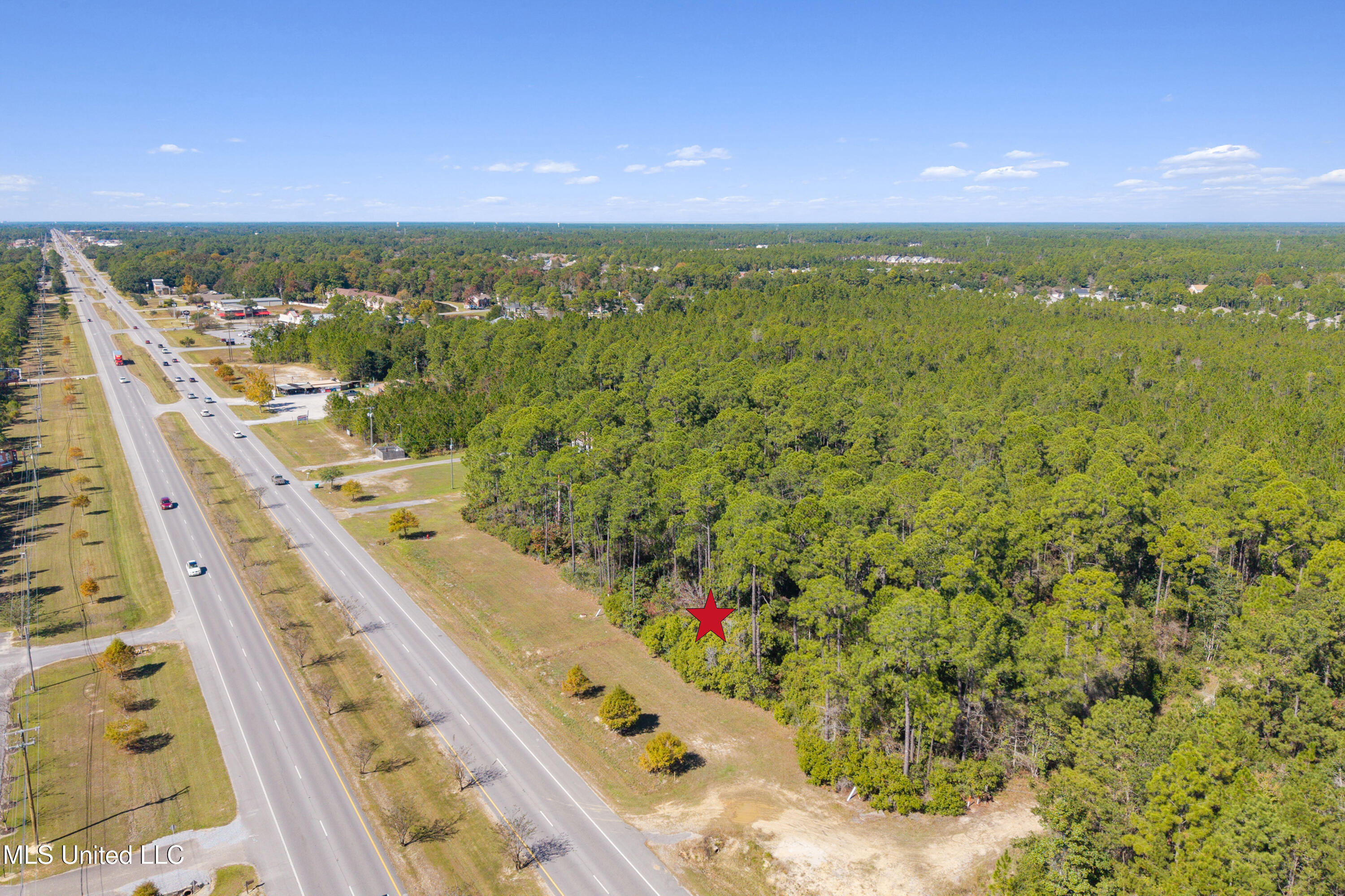 000 Bienville Blvd Property Photo 18