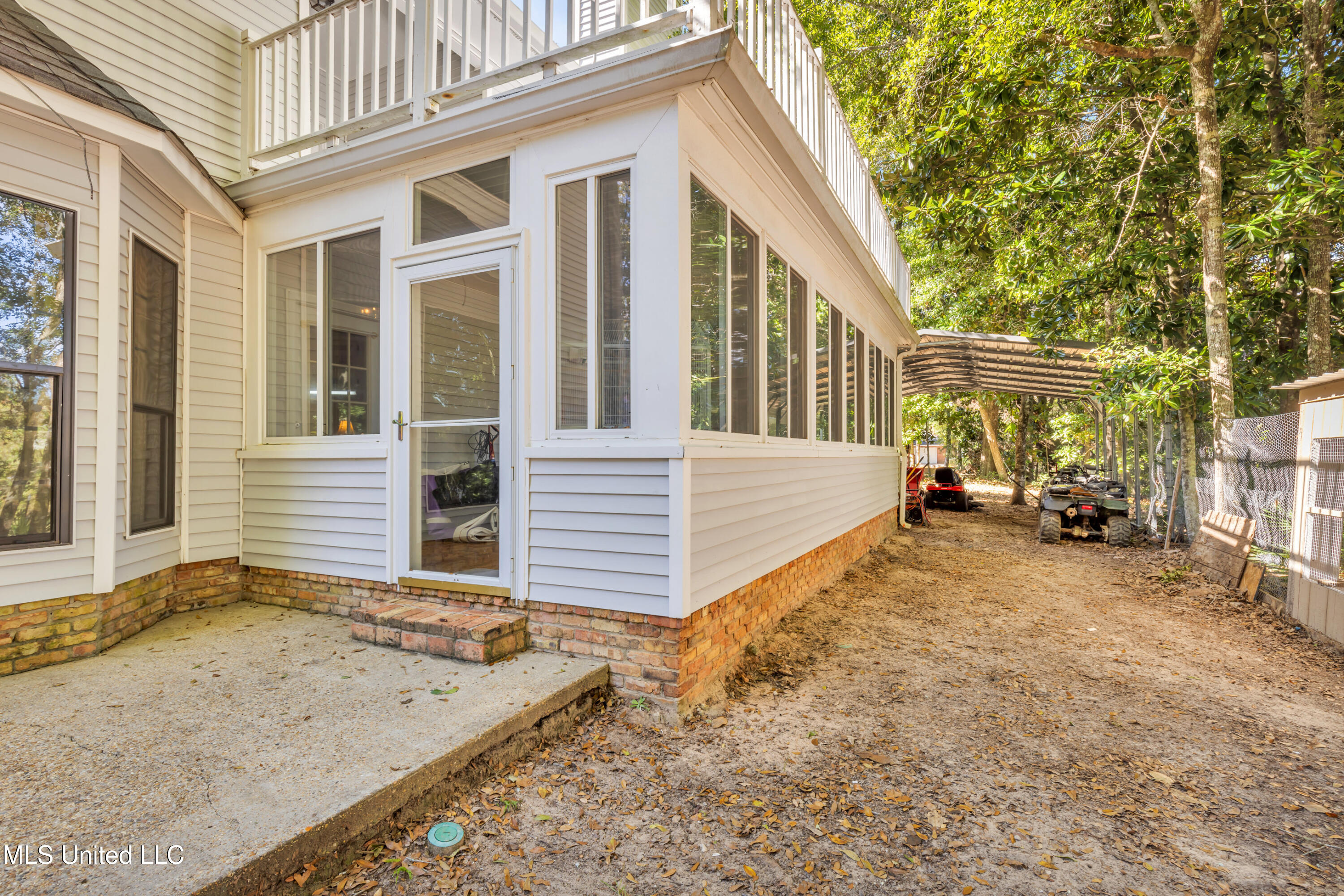 1613 Fairhaven Drive Property Photo 44