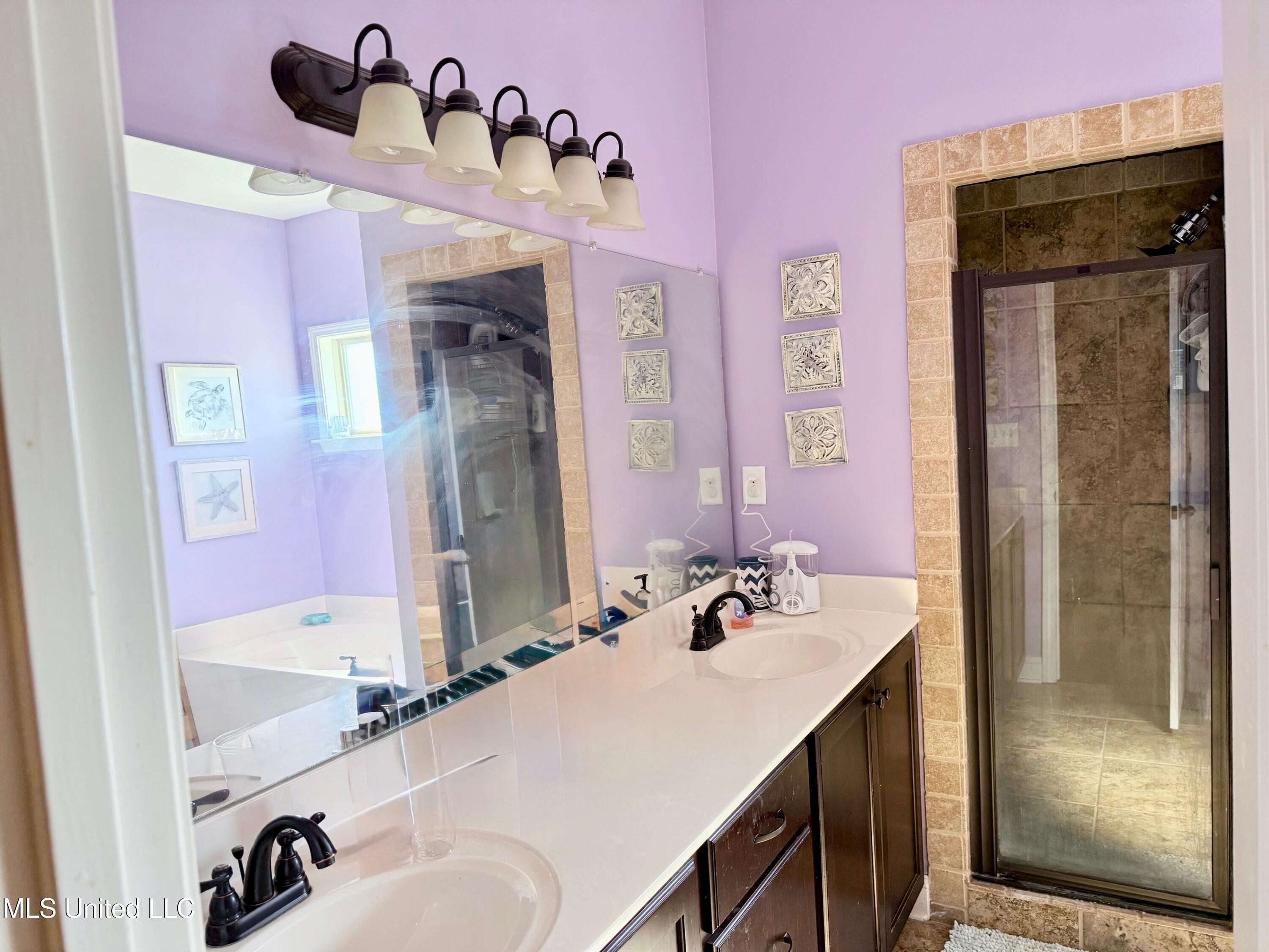 5540 E Pinetree Loop Property Photo 13