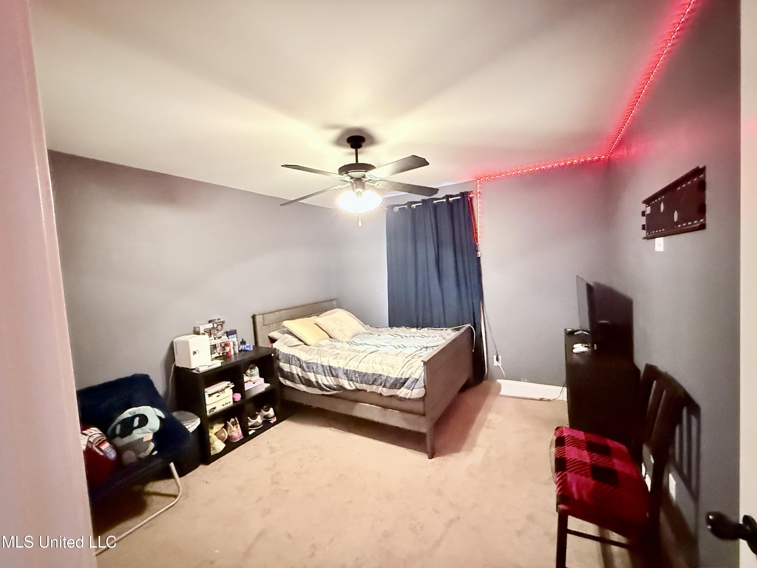 5540 E Pinetree Loop Property Photo 15