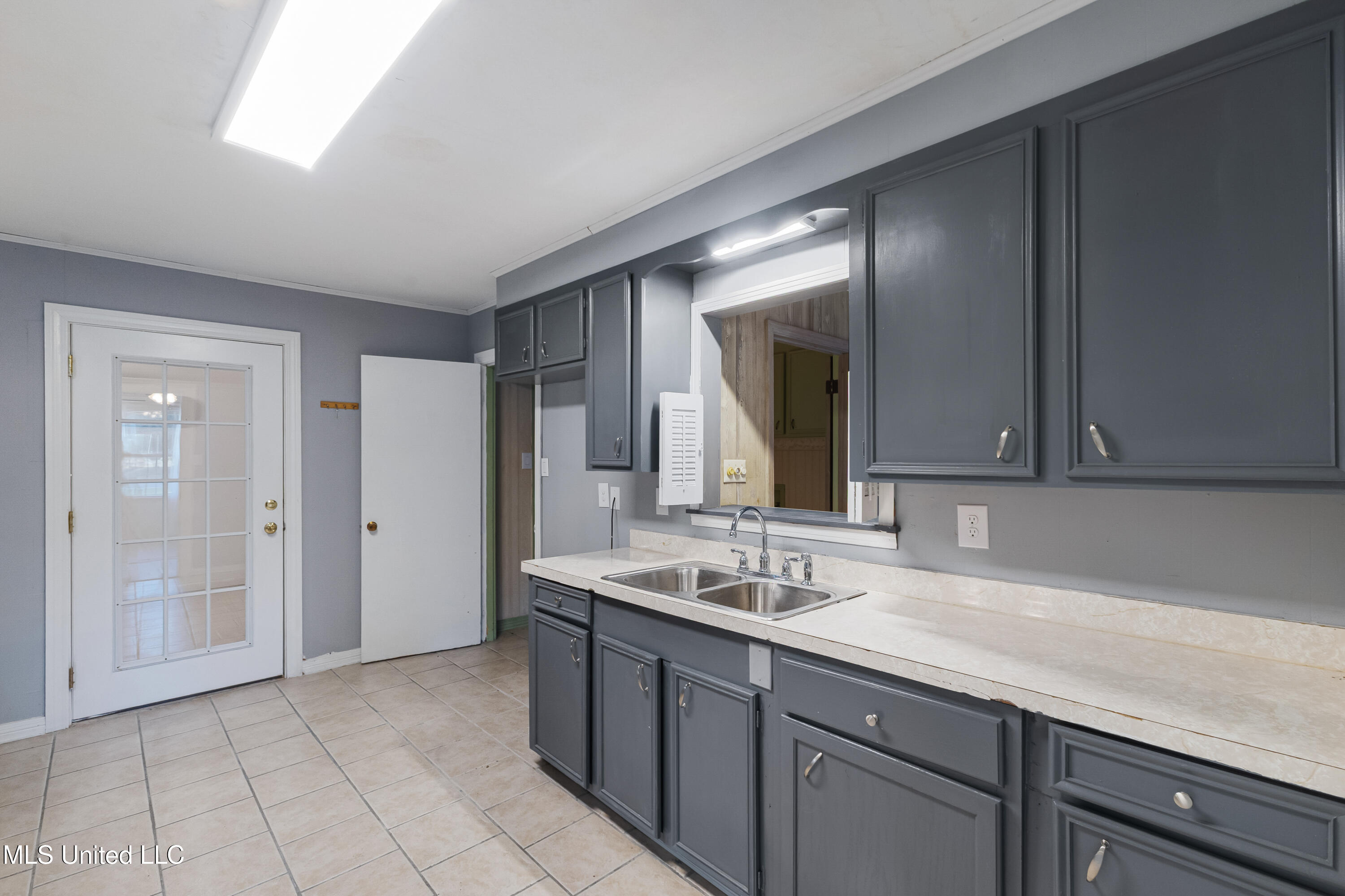 2816 Williamsburg Road Property Photo 15