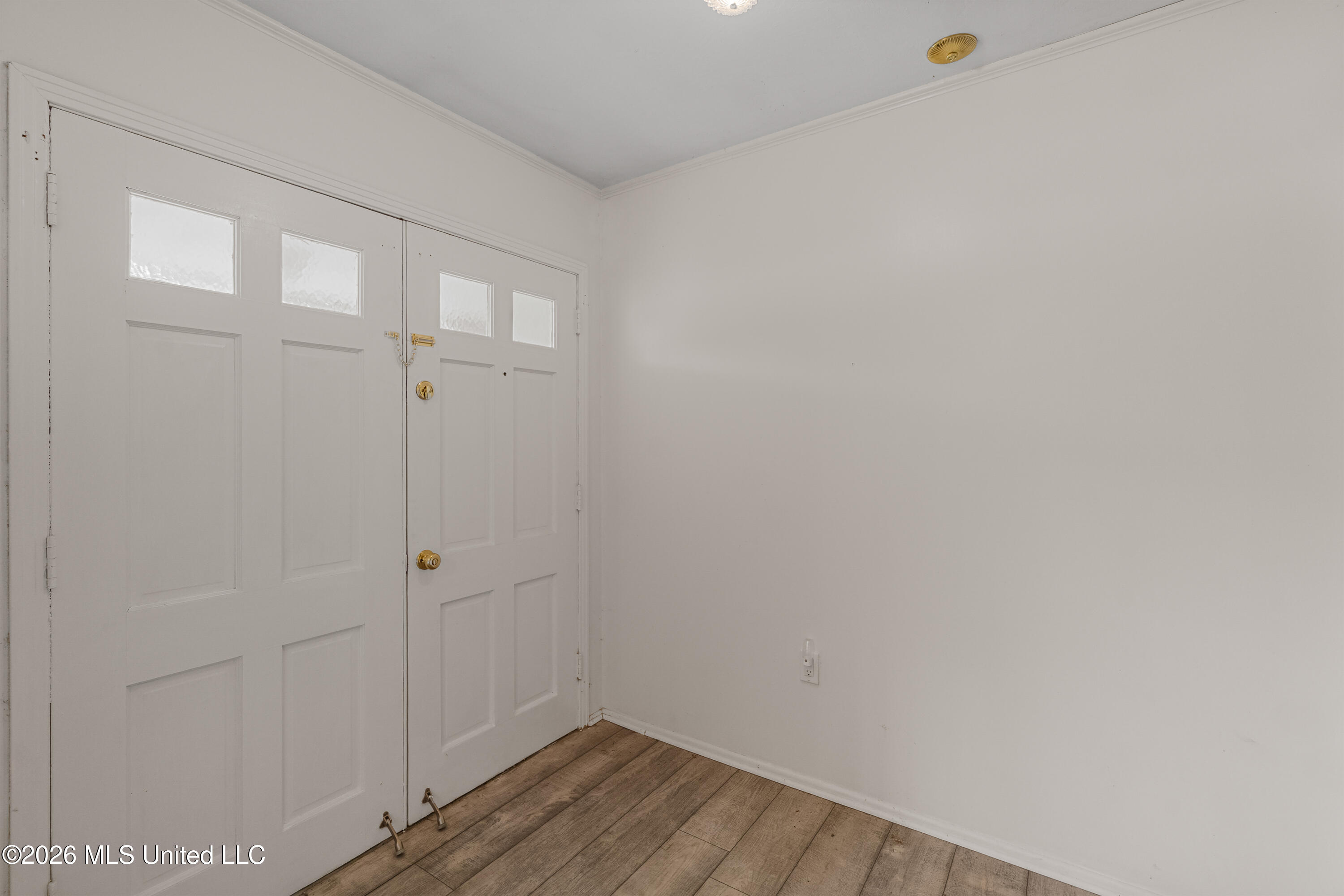 2816 Williamsburg Road Property Photo 18