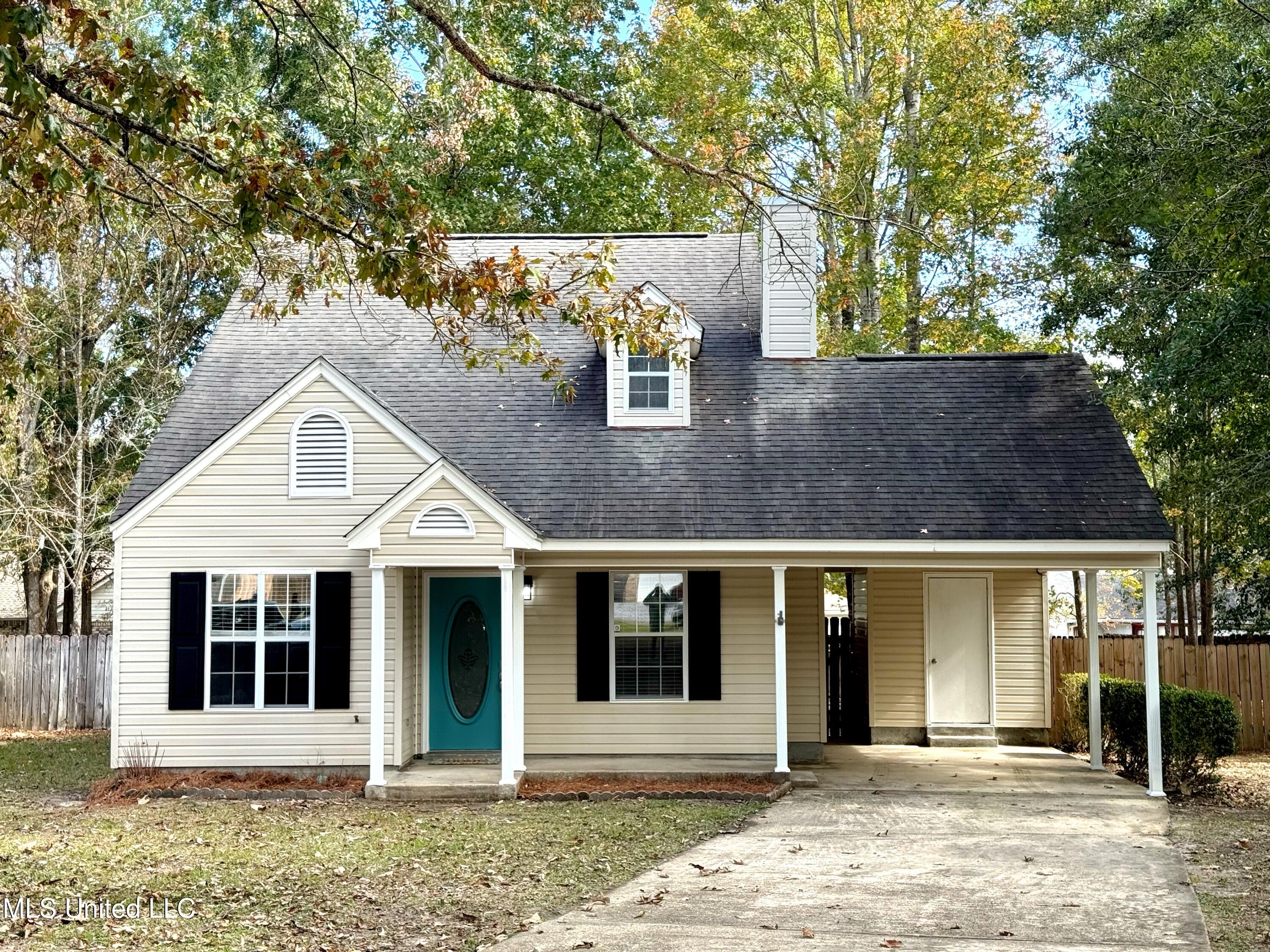 992 Hamakua Court Property Photo 1