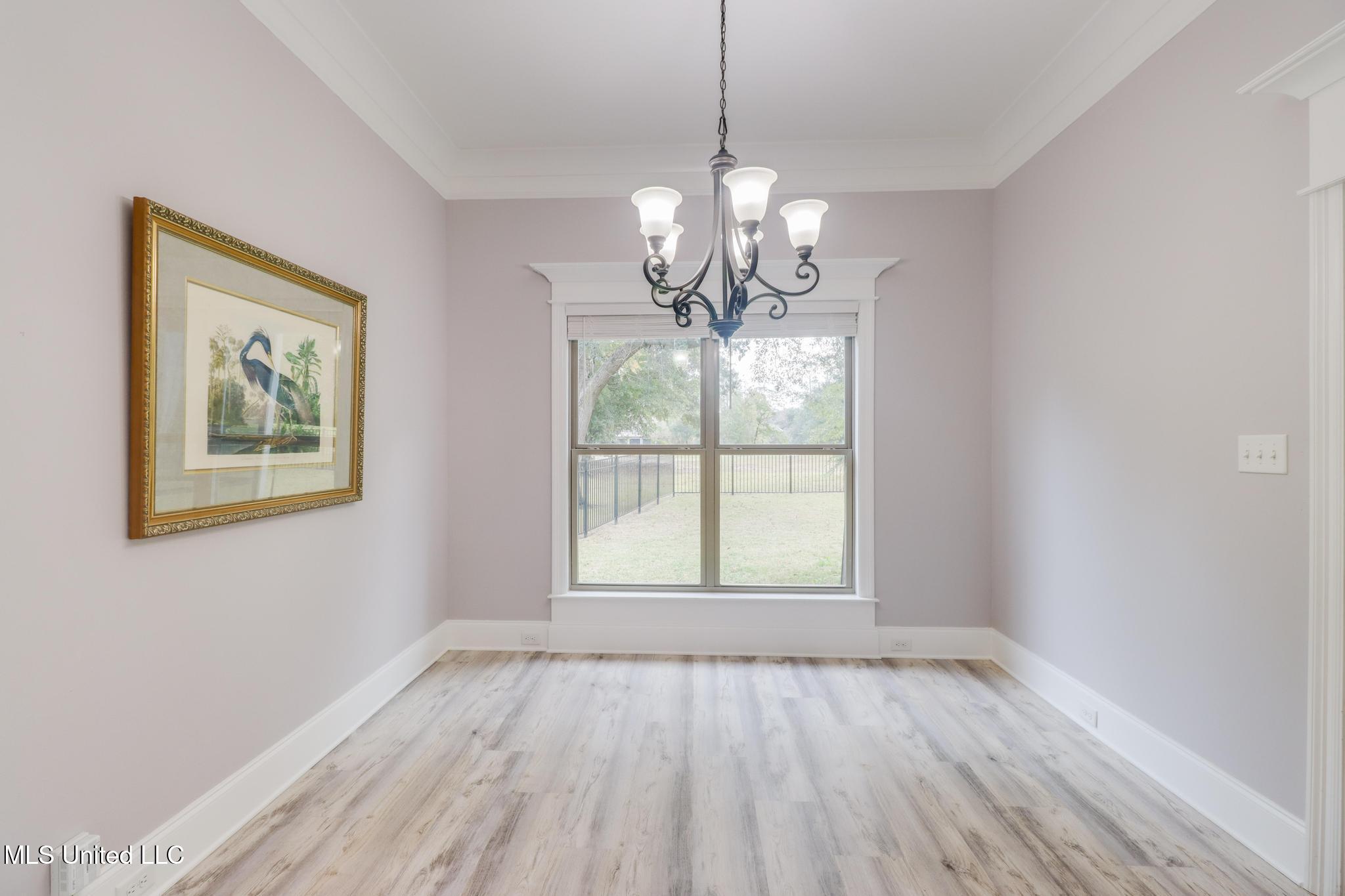 7368 N Aberdeen Drive Property Photo 13