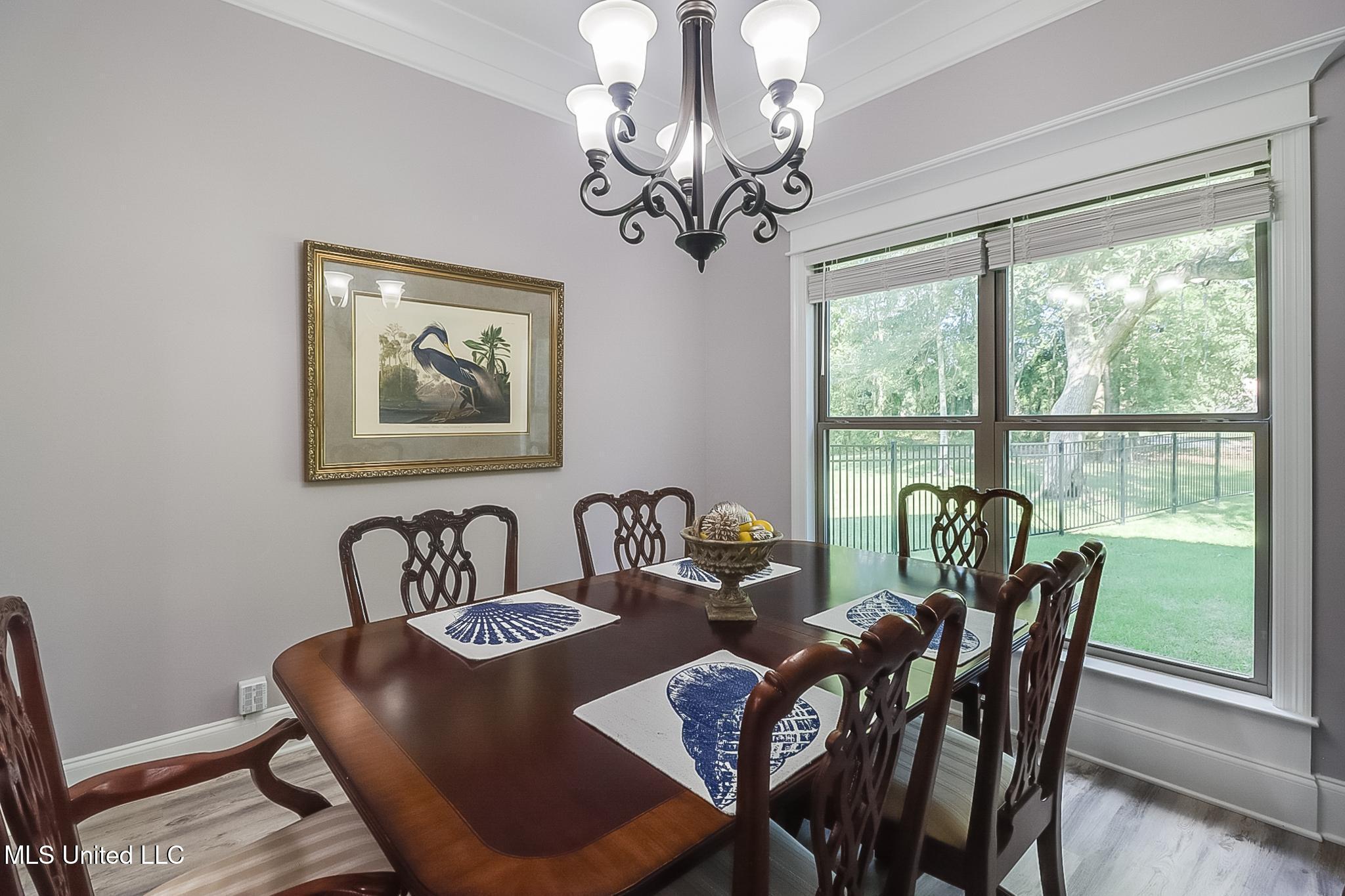 7368 N Aberdeen Drive Property Photo 14