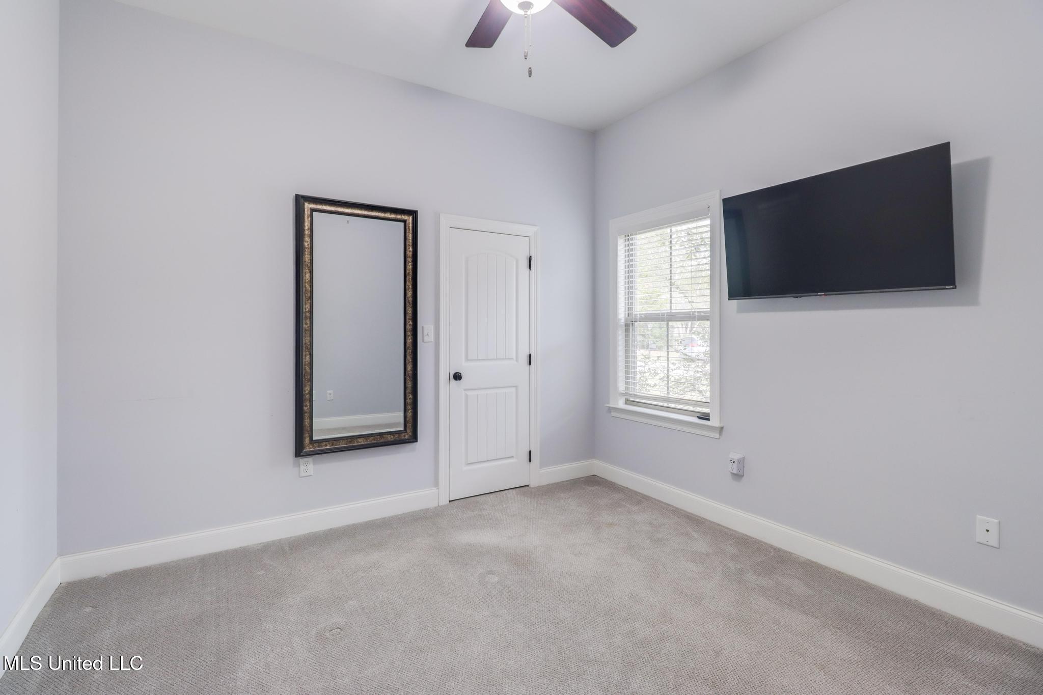 7368 N Aberdeen Drive Property Photo 28