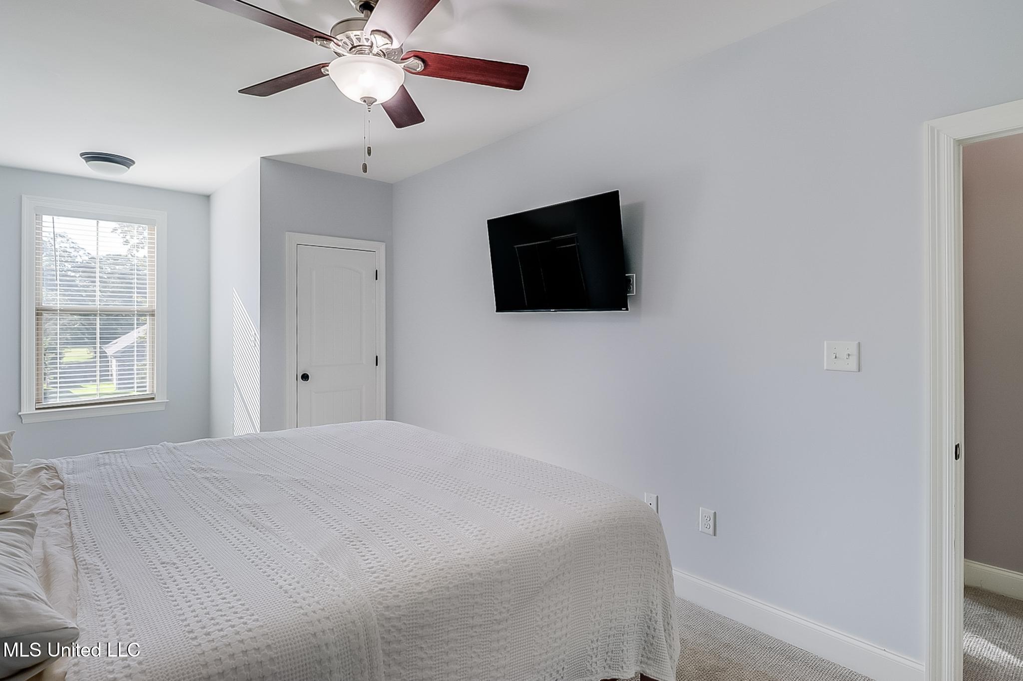 7368 N Aberdeen Drive Property Photo 32