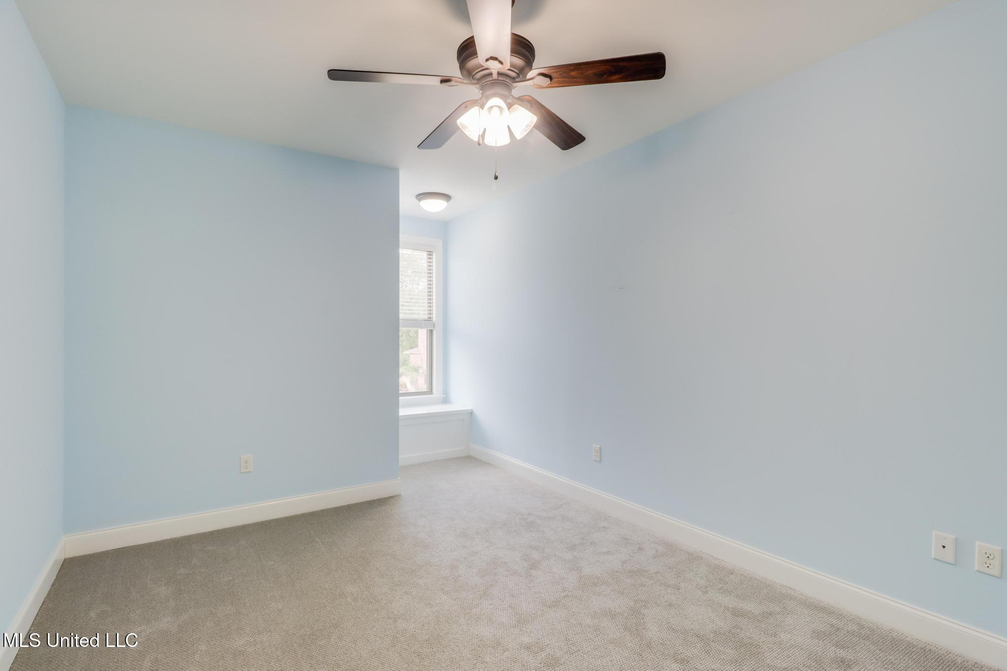 7368 N Aberdeen Drive Property Photo 34