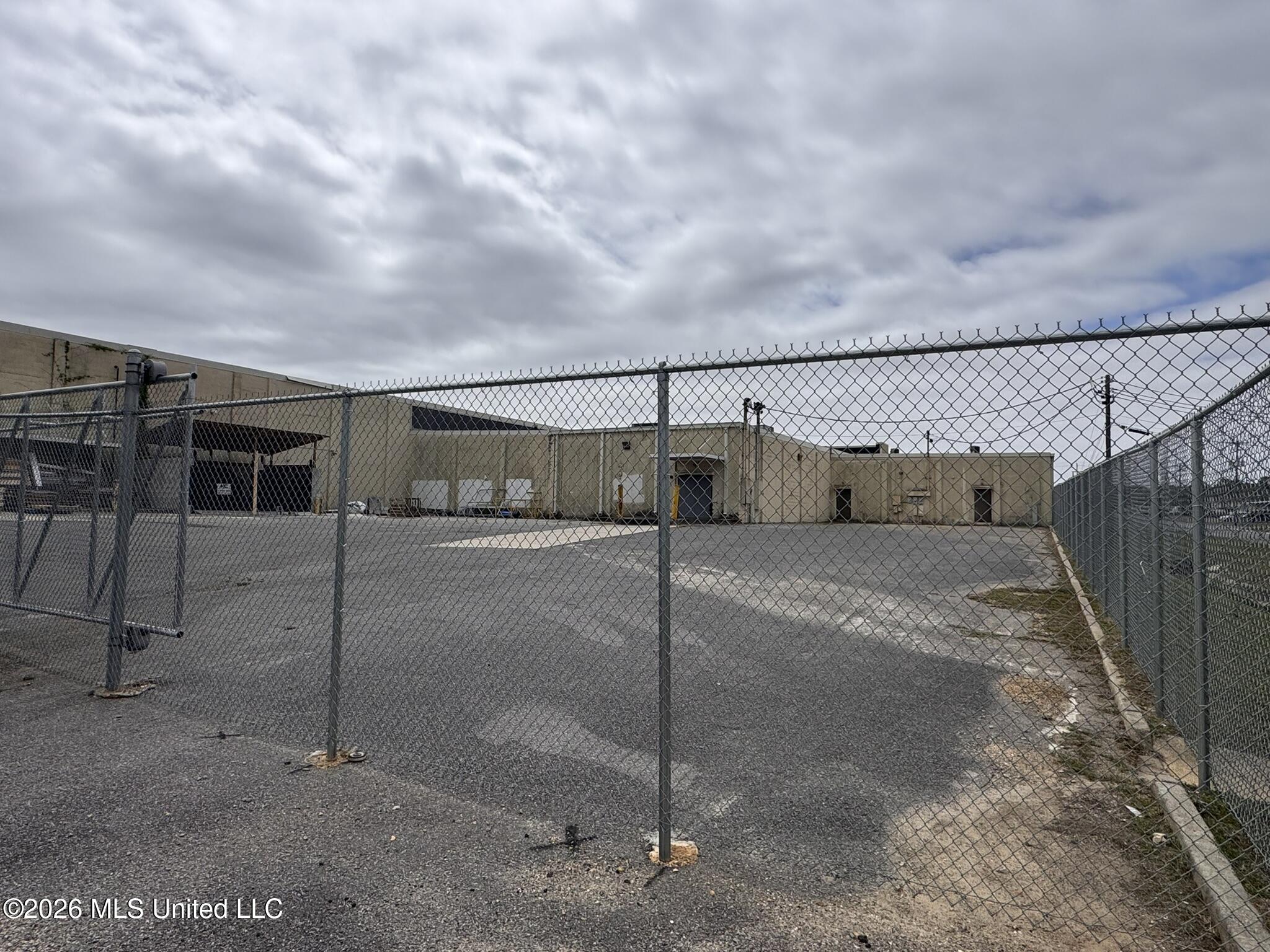 380 Pass Road Property Photo 3