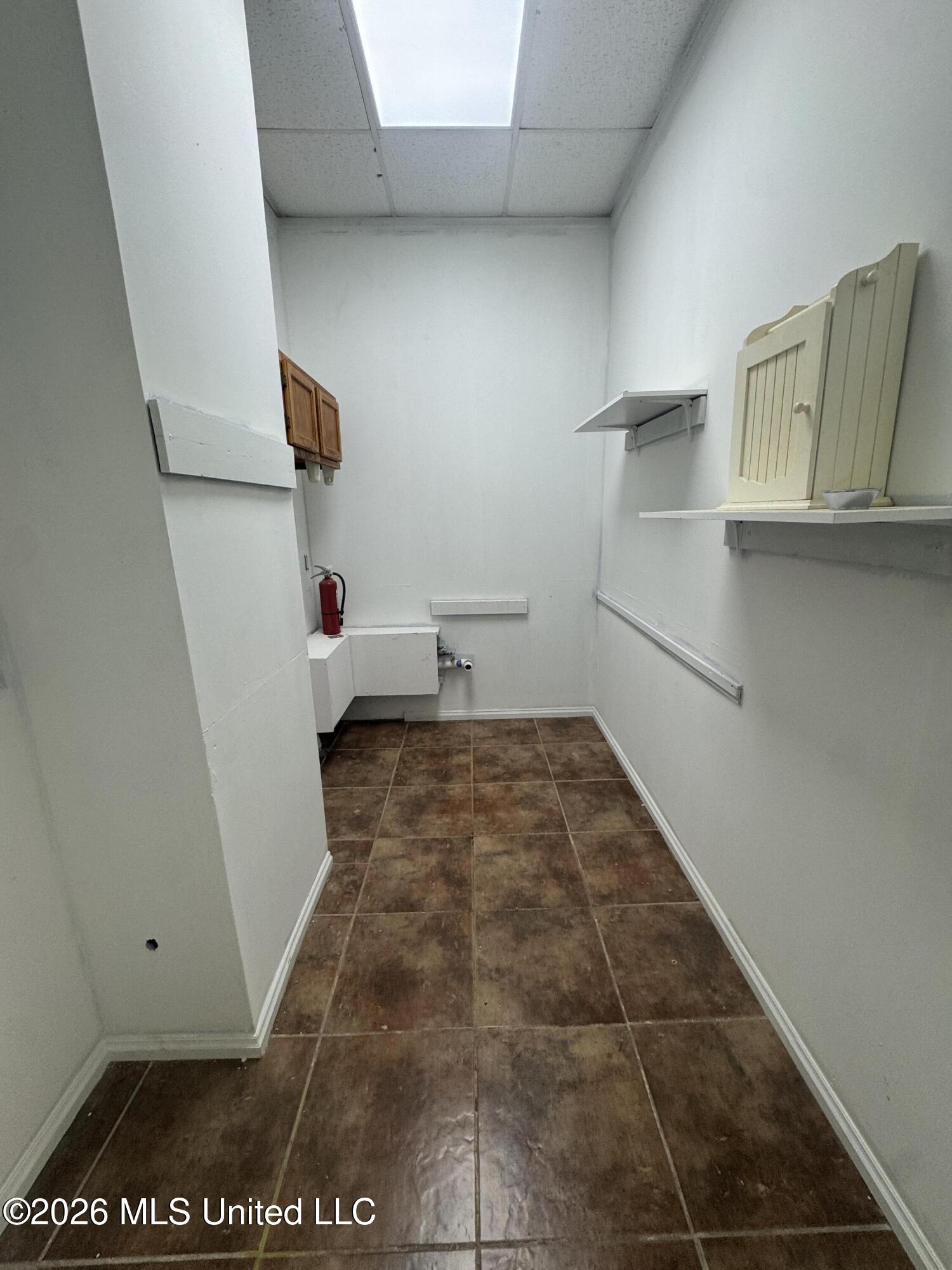 380 Pass Road Property Photo 11
