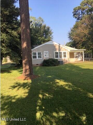 227 Sw 1st Street Property Photo 7