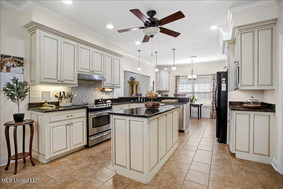 2118 Paulding Road Property Photo 10