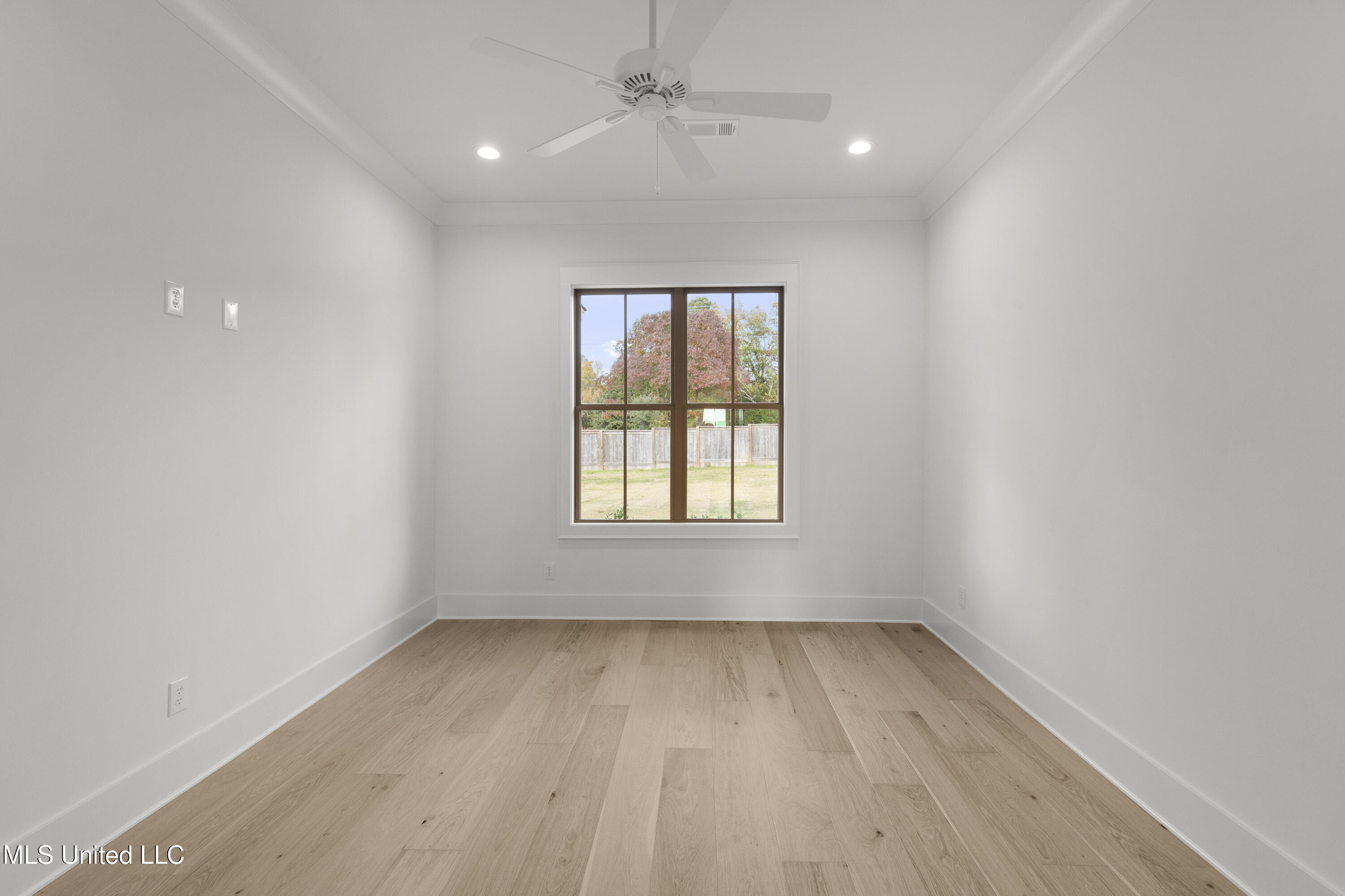 214 Parke Drive Property Photo 32