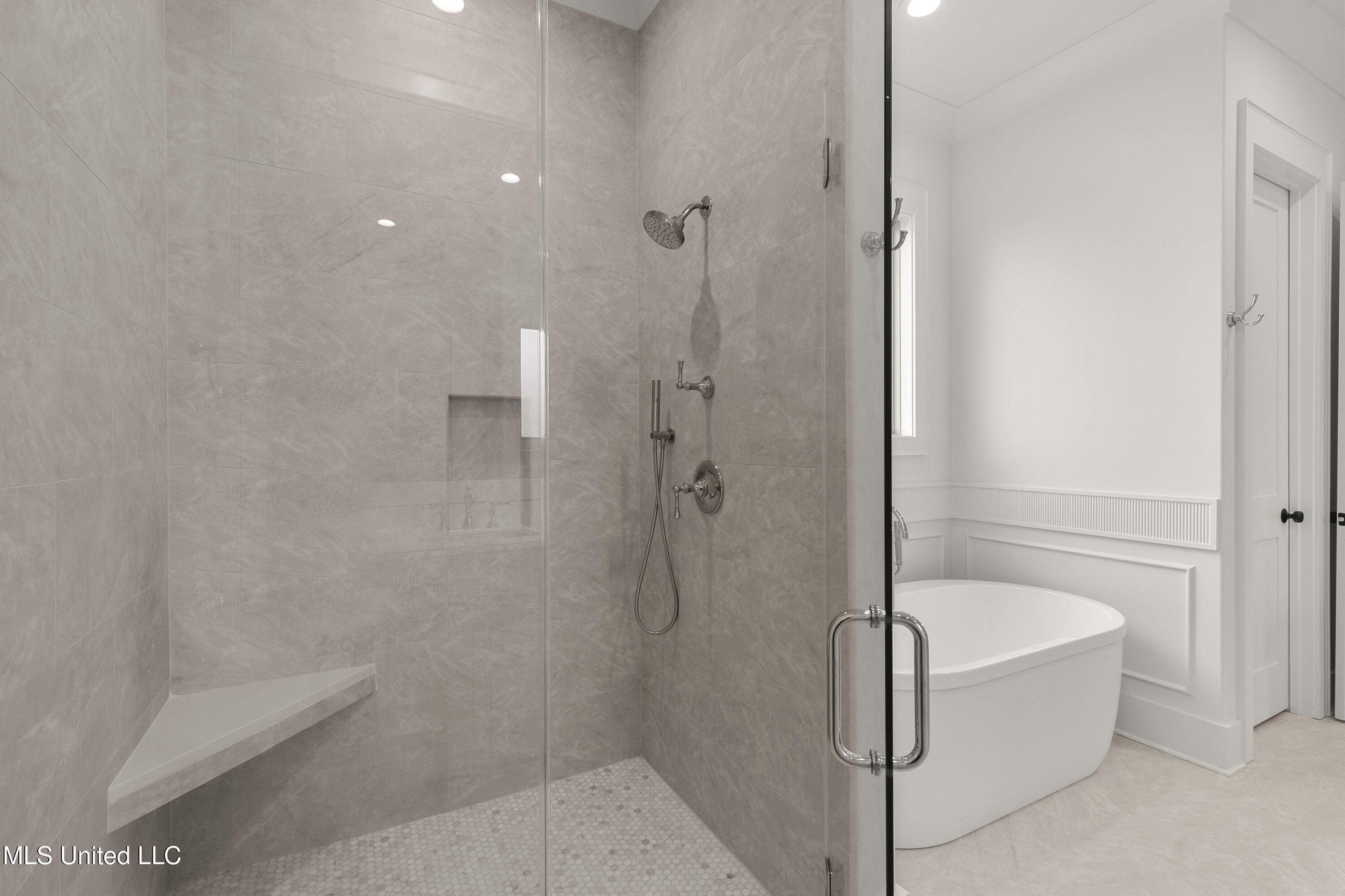 214 Parke Drive Property Photo 39