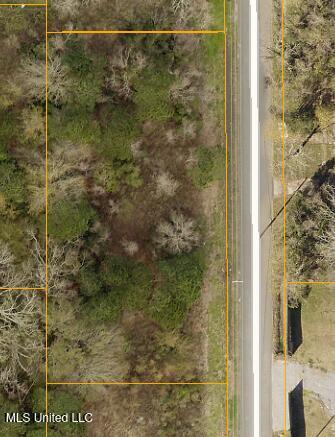 1 Brittany Avenue Property Photo 2