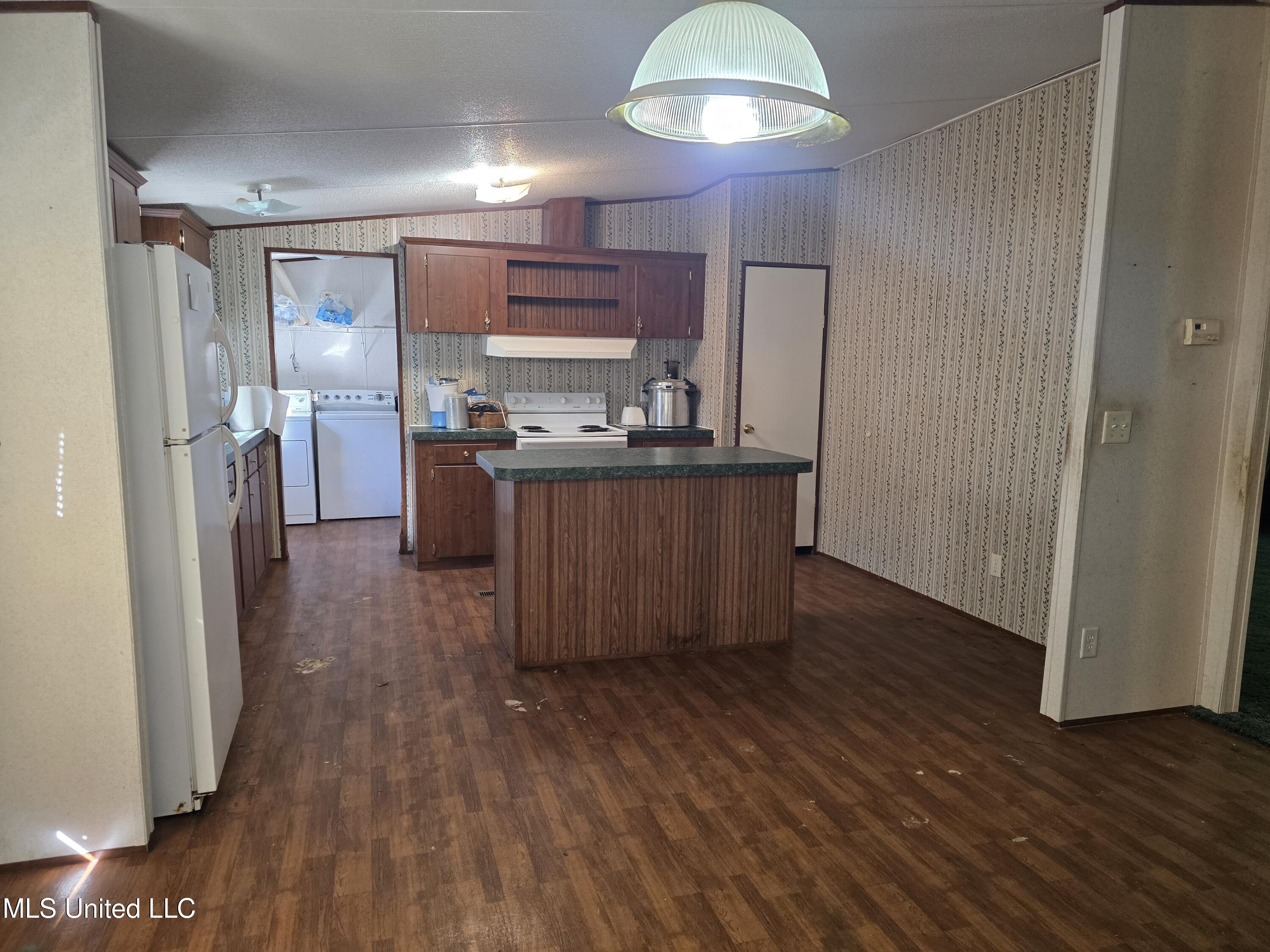 2862 Wallace Dr Property Photo 21