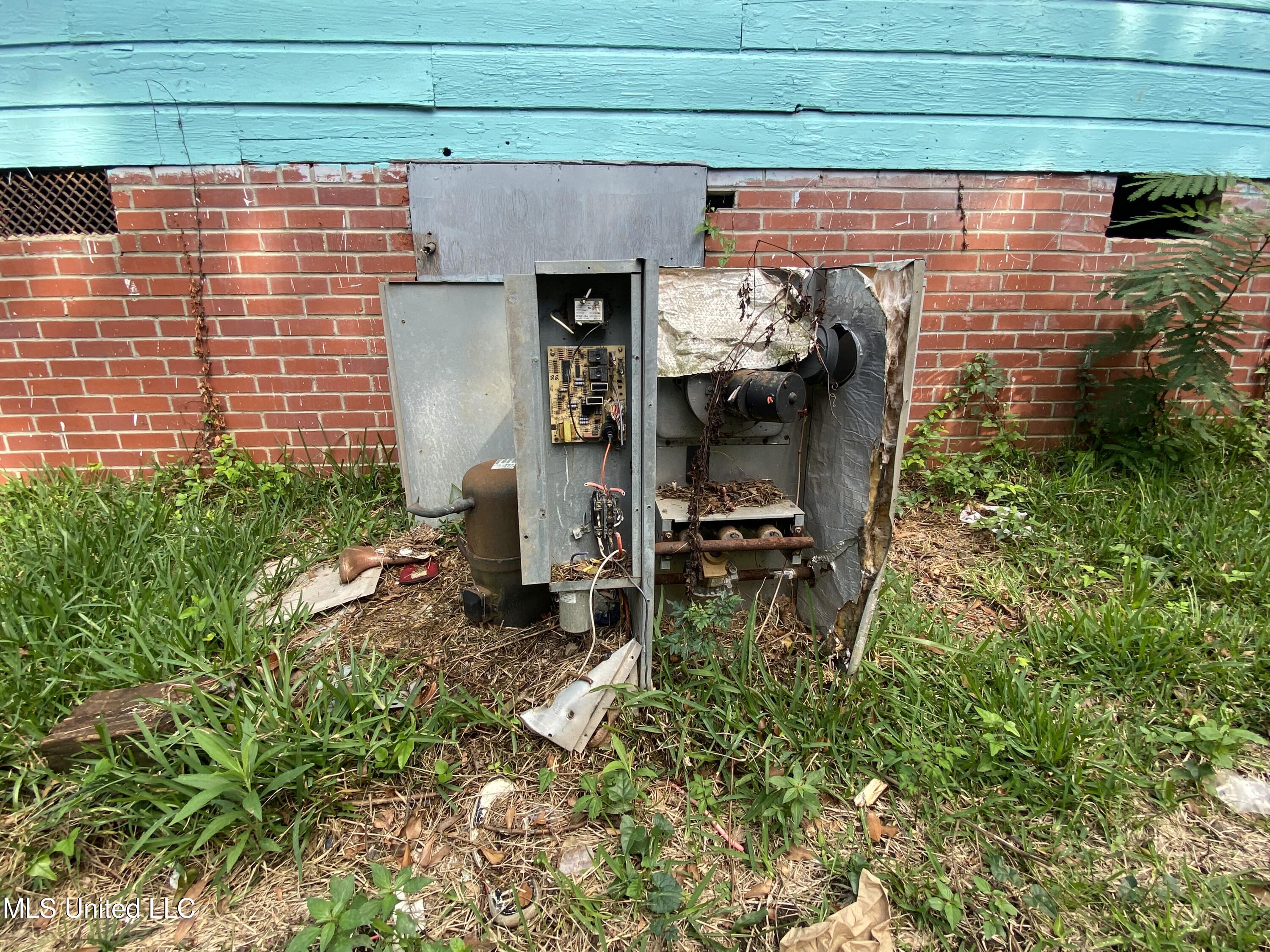 506 Taylor Street Property Photo 6