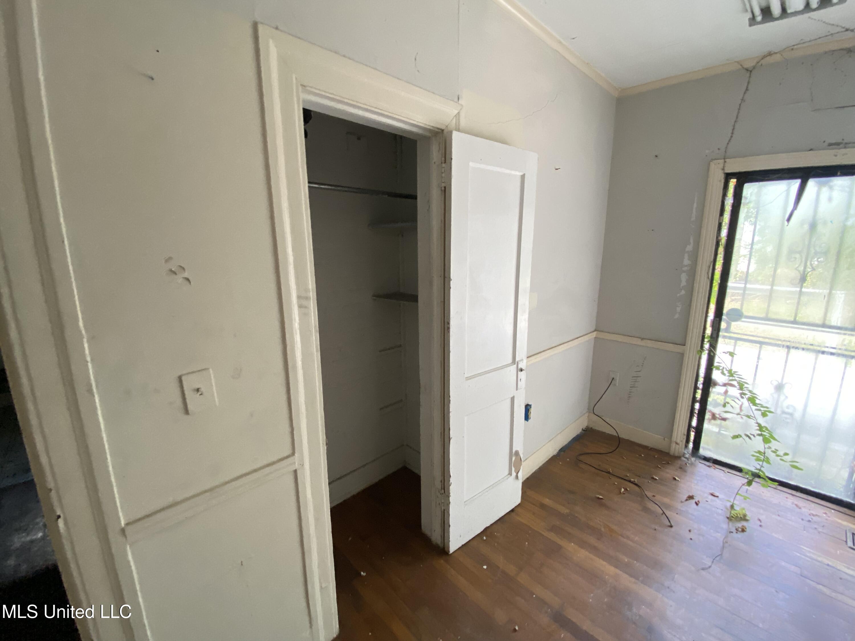 506 Taylor Street Property Photo 35