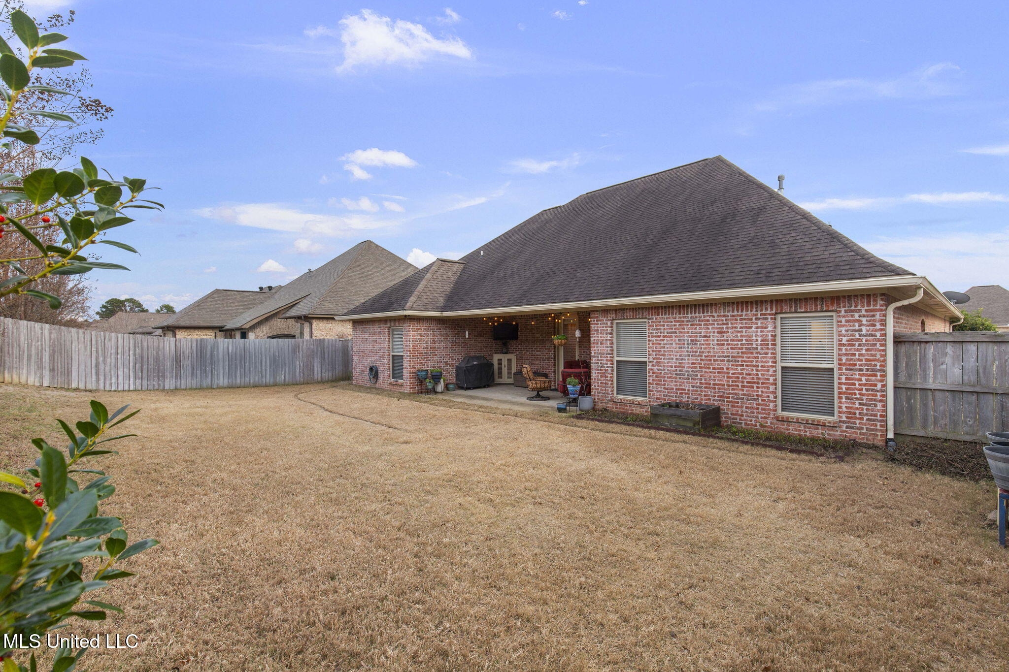 910 Abundance Crossing Property Photo 45