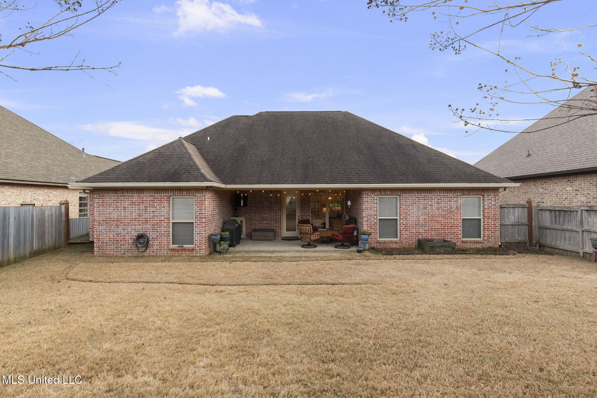 910 Abundance Crossing Property Photo 47
