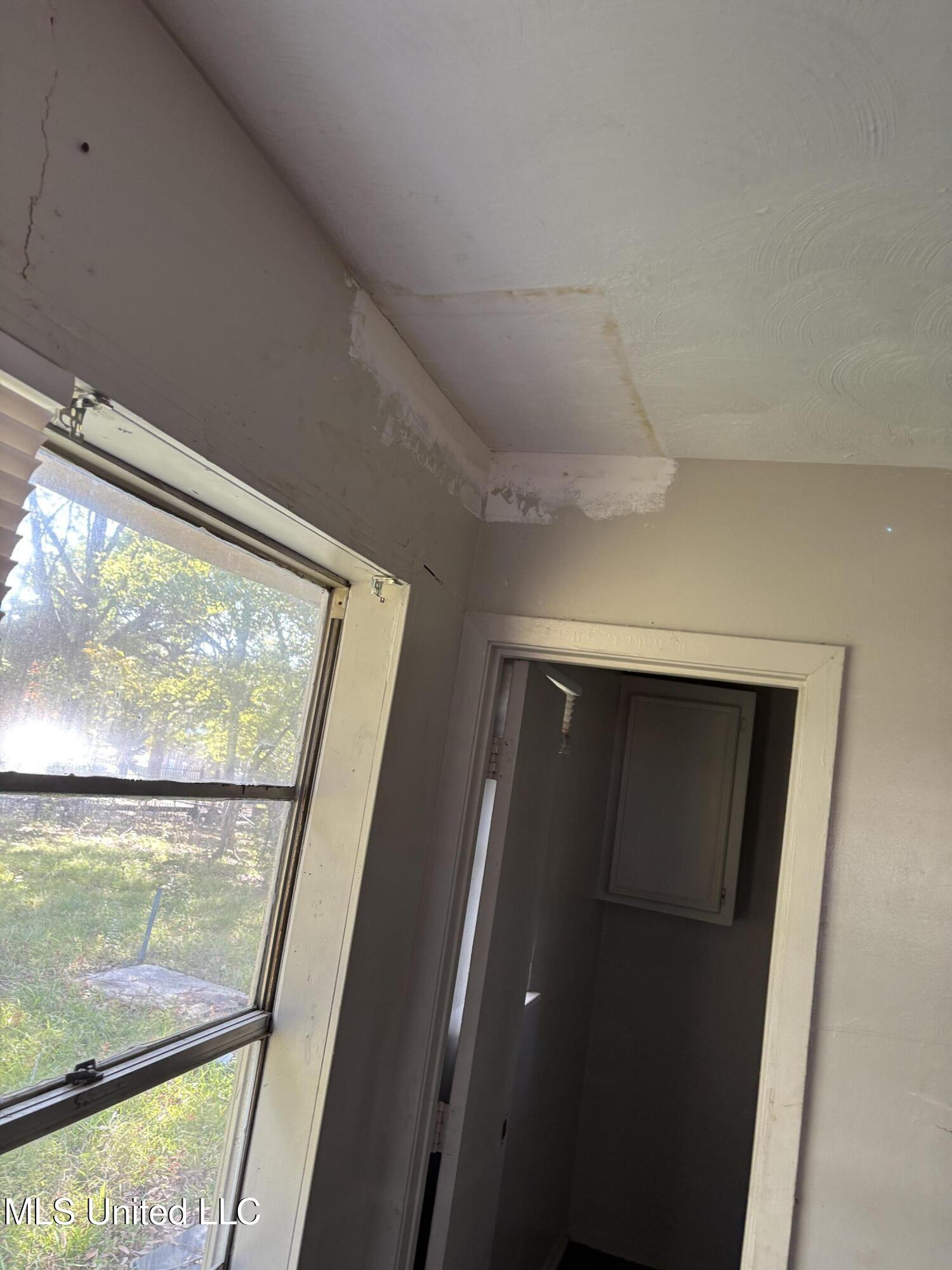 332 N Flag Chapel Road Property Photo 12