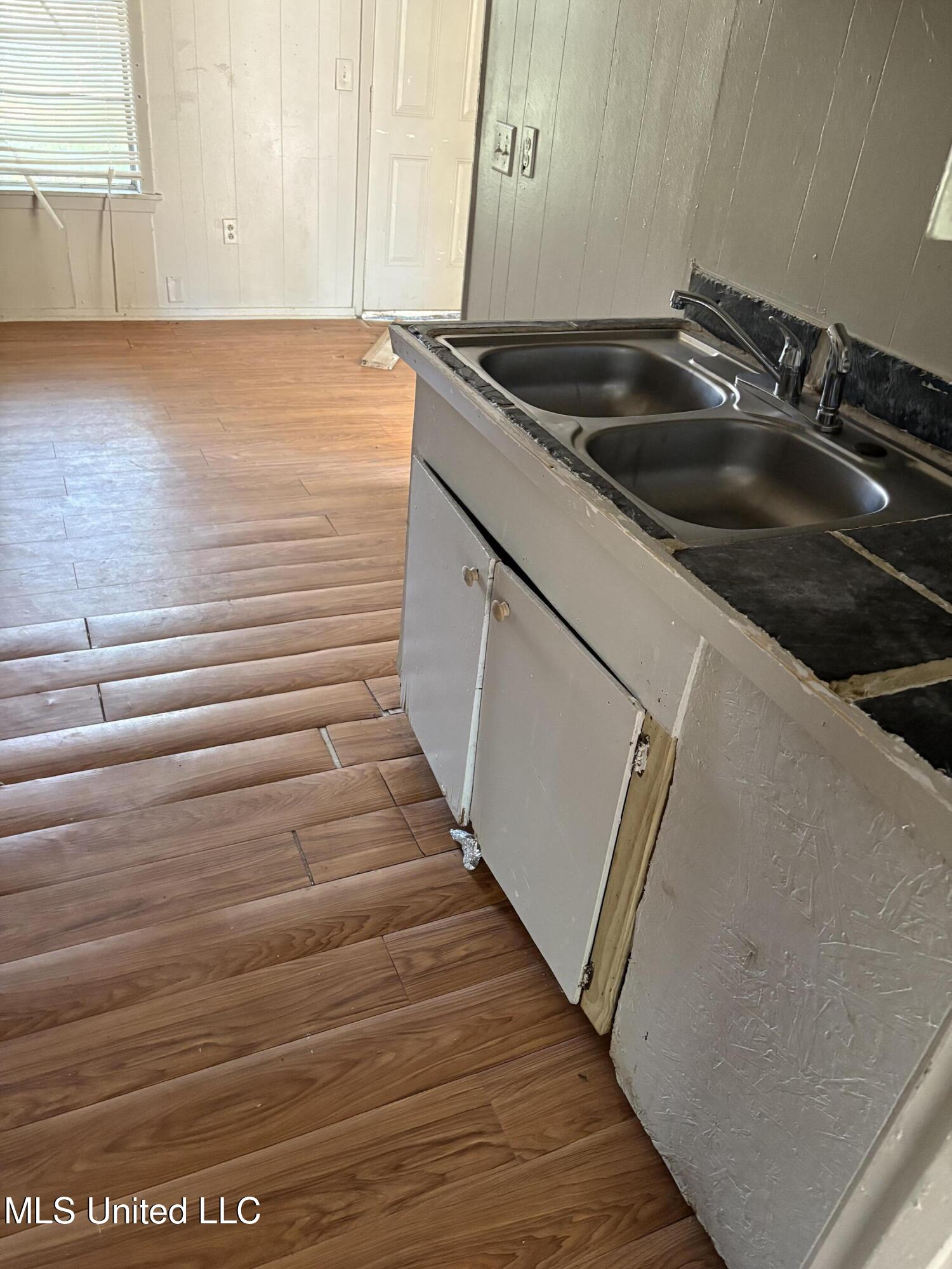 332 N Flag Chapel Road Property Photo 14