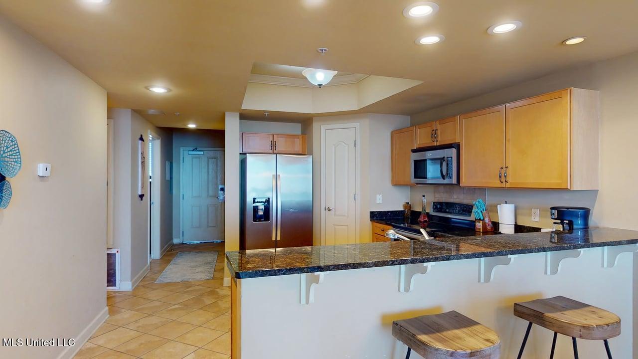 1200 Beach Drive Property Photo 7
