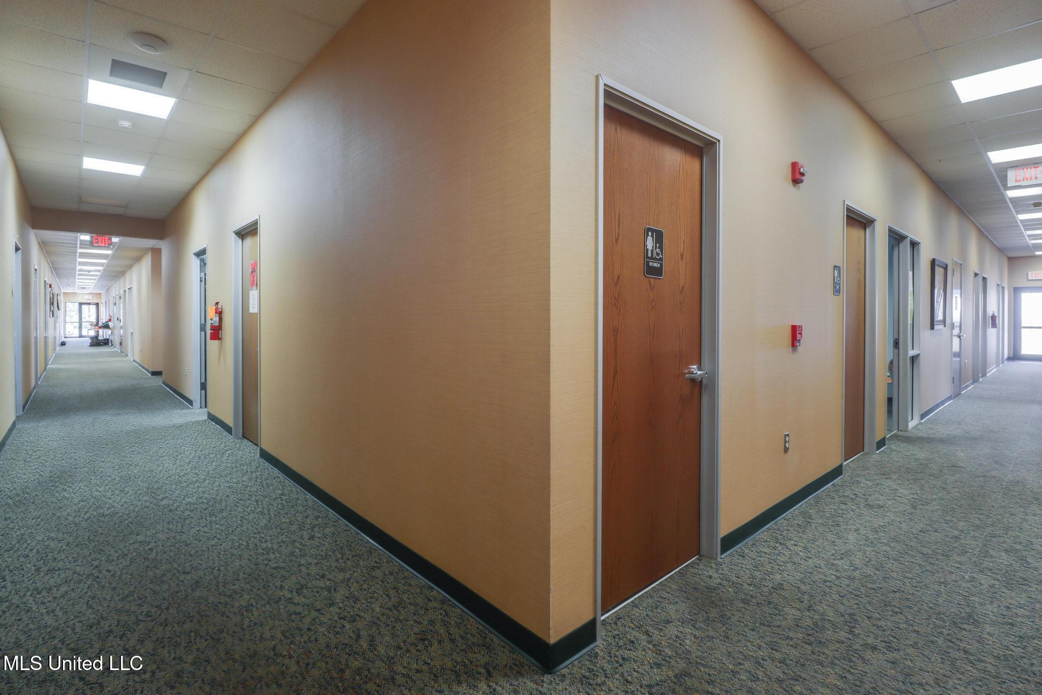 10281 Corporate Drive Property Photo 18
