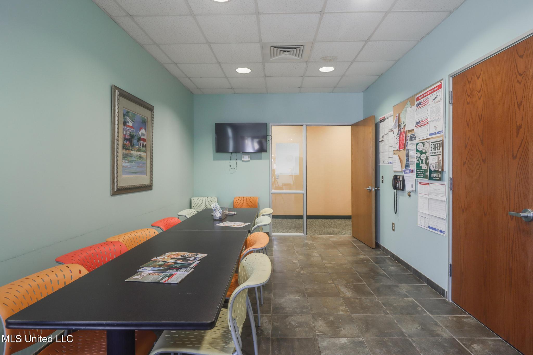 10281 Corporate Drive Property Photo 20