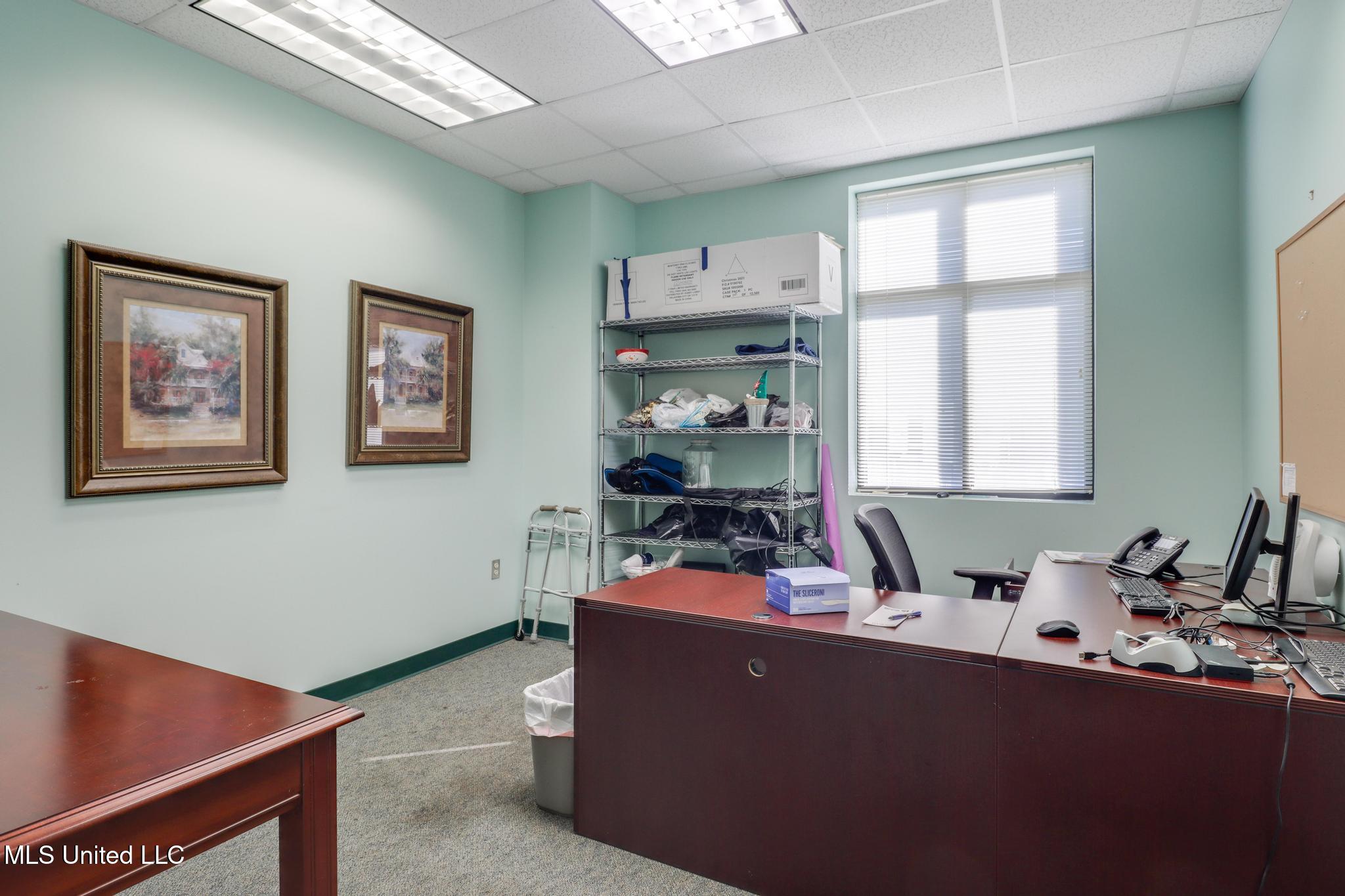 10281 Corporate Drive Property Photo 22