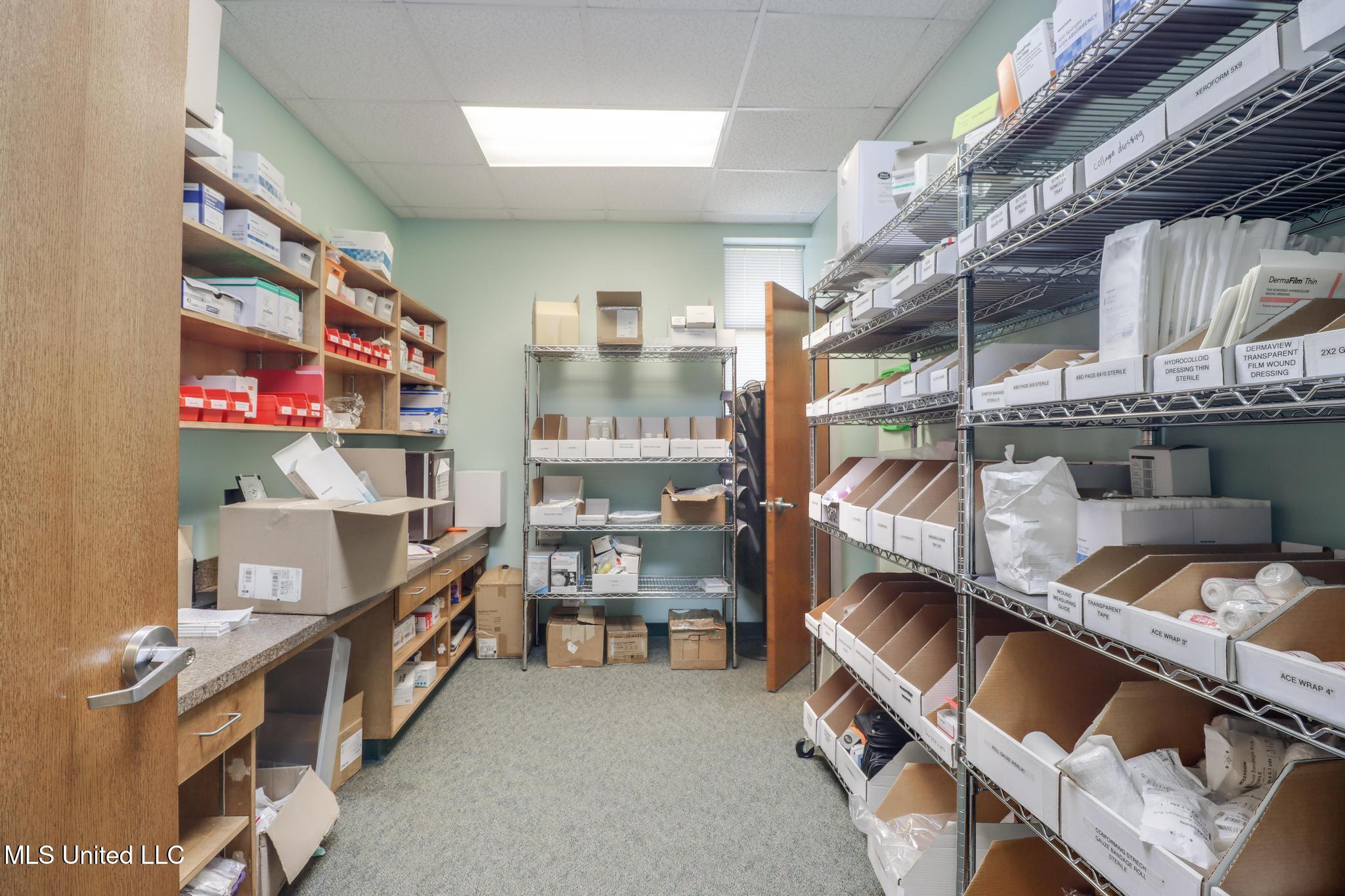 10281 Corporate Drive Property Photo 24