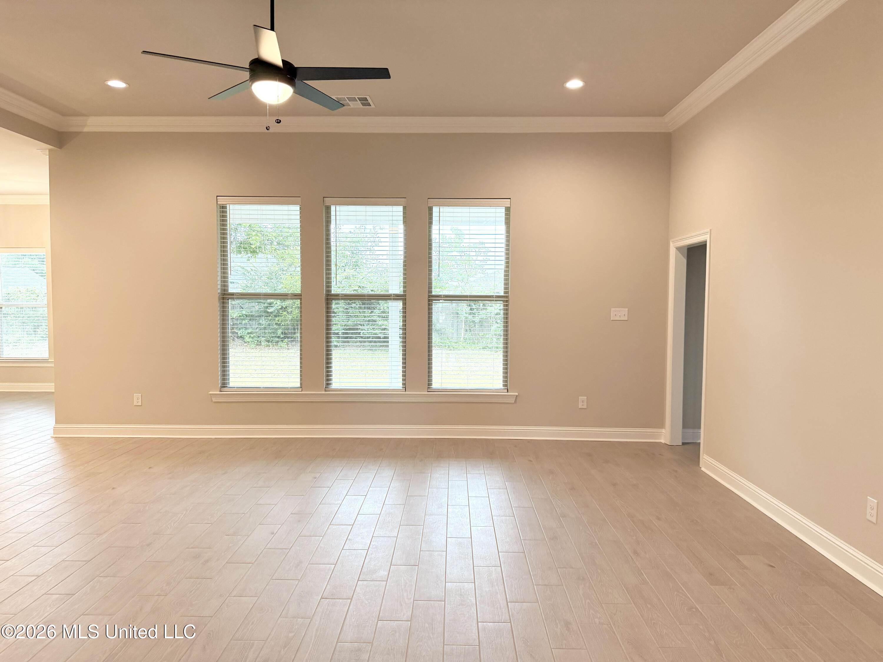 14243 Swan Ridge Circle Property Photo 5