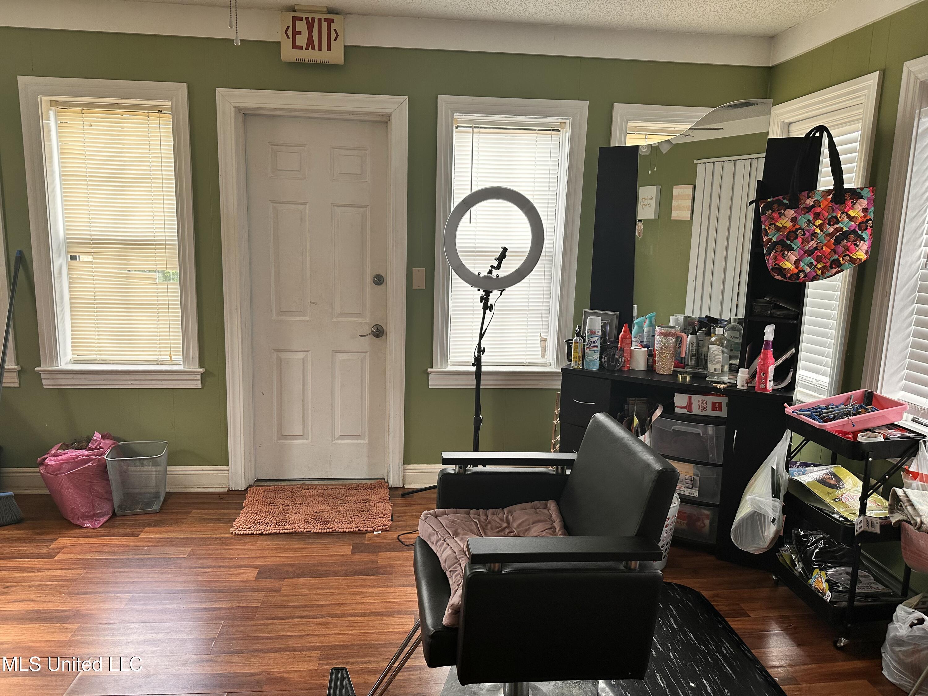 391 Brookhaven Street Property Photo 17