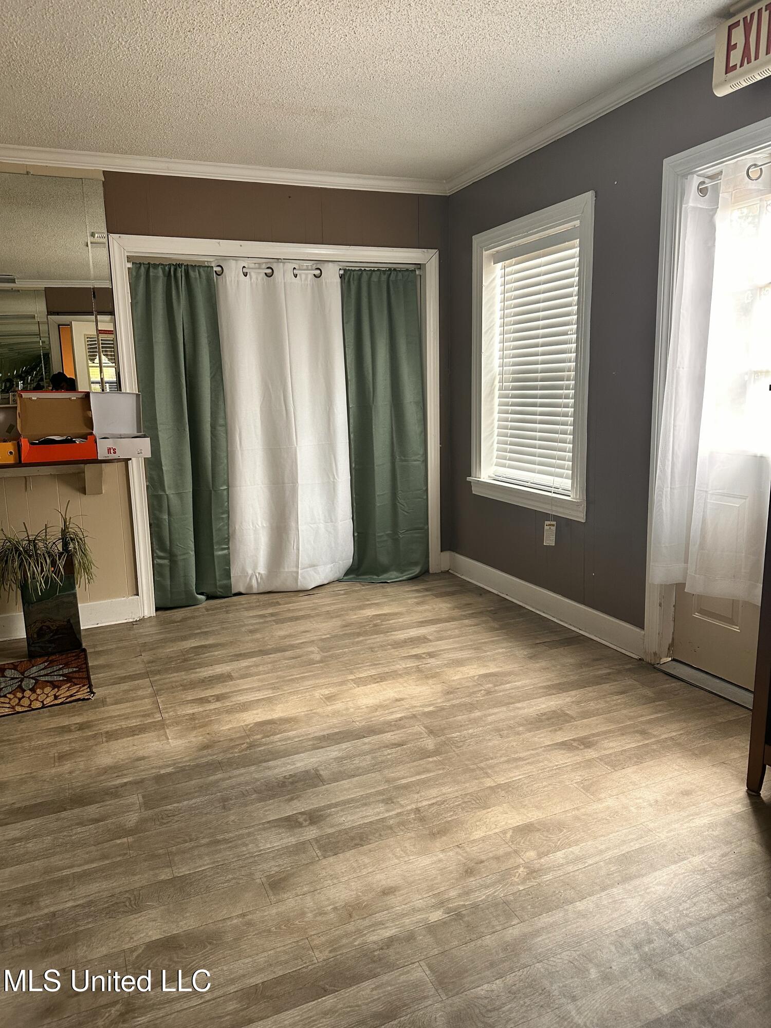 391 Brookhaven Street Property Photo 18