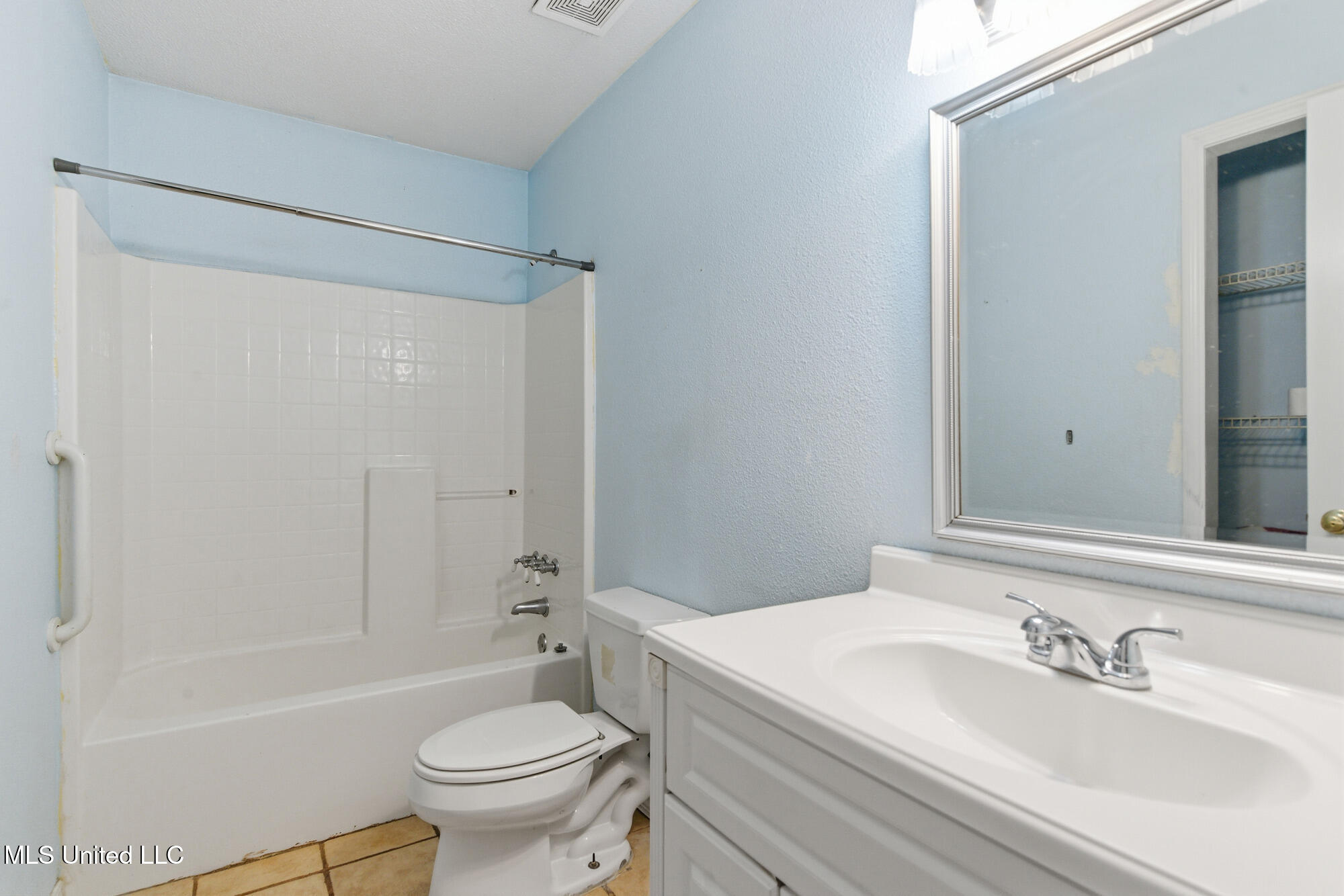 8304 Austeria Street Property Photo 13