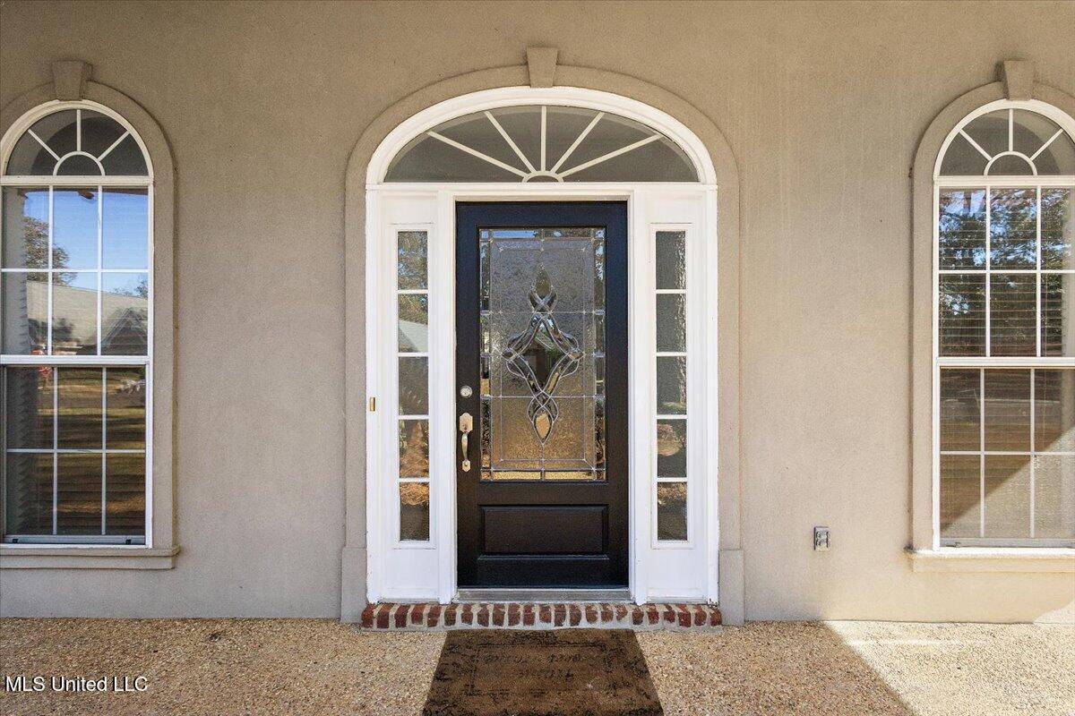 1006 Riverchase North Drive Property Photo 5