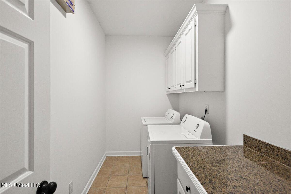 1006 Riverchase North Drive Property Photo 40