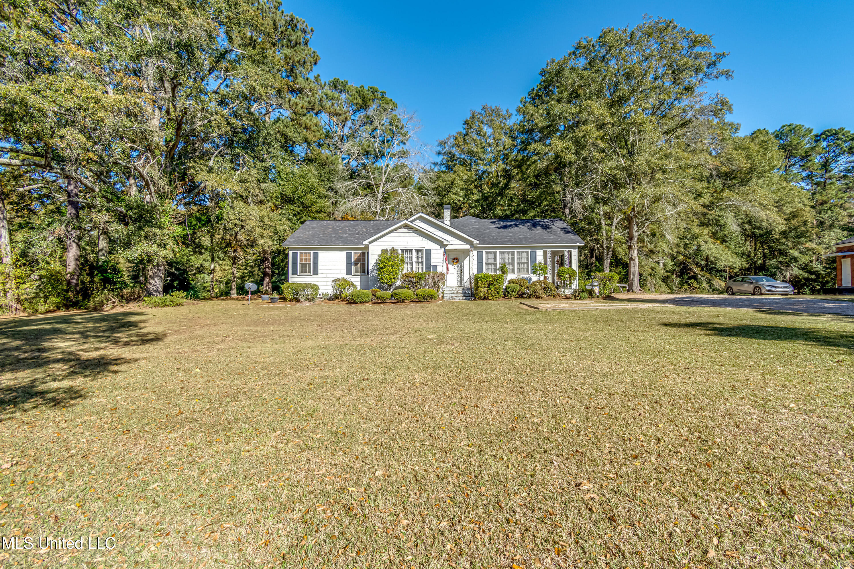 602 Simpson Hwy 149 Property Photo 51