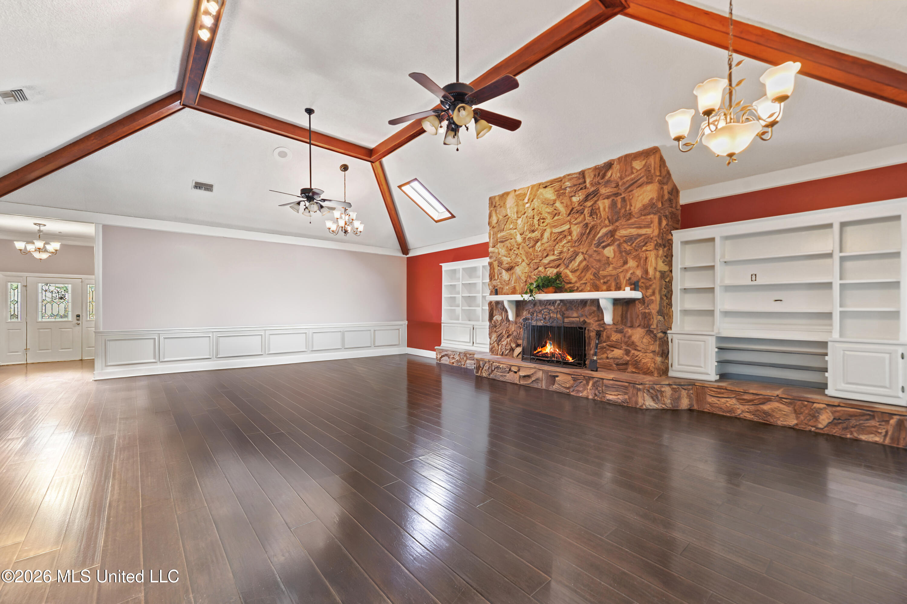 74617 N Diamondhead Drive Property Photo 3