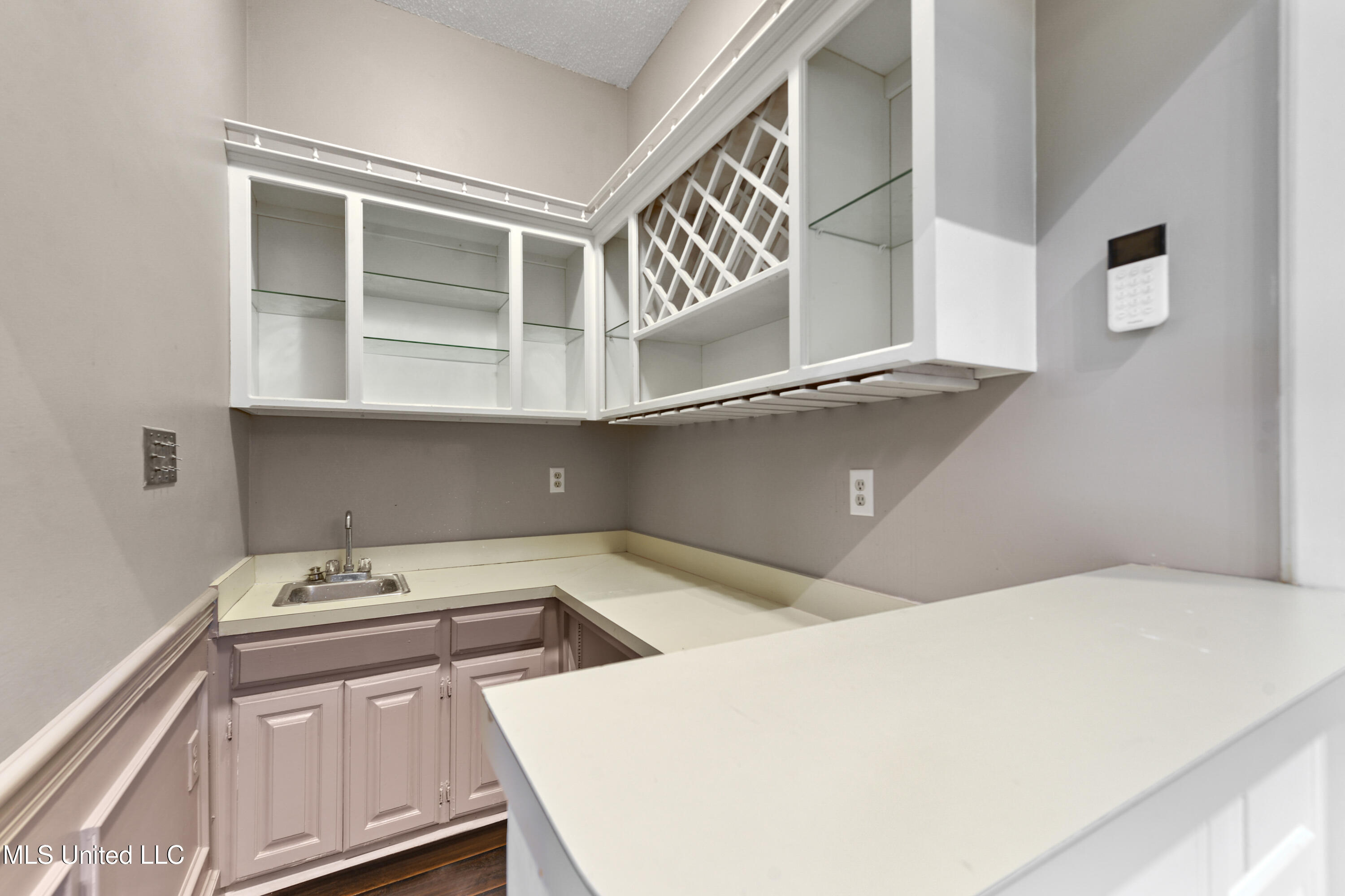 74617 N Diamondhead Drive Property Photo 12