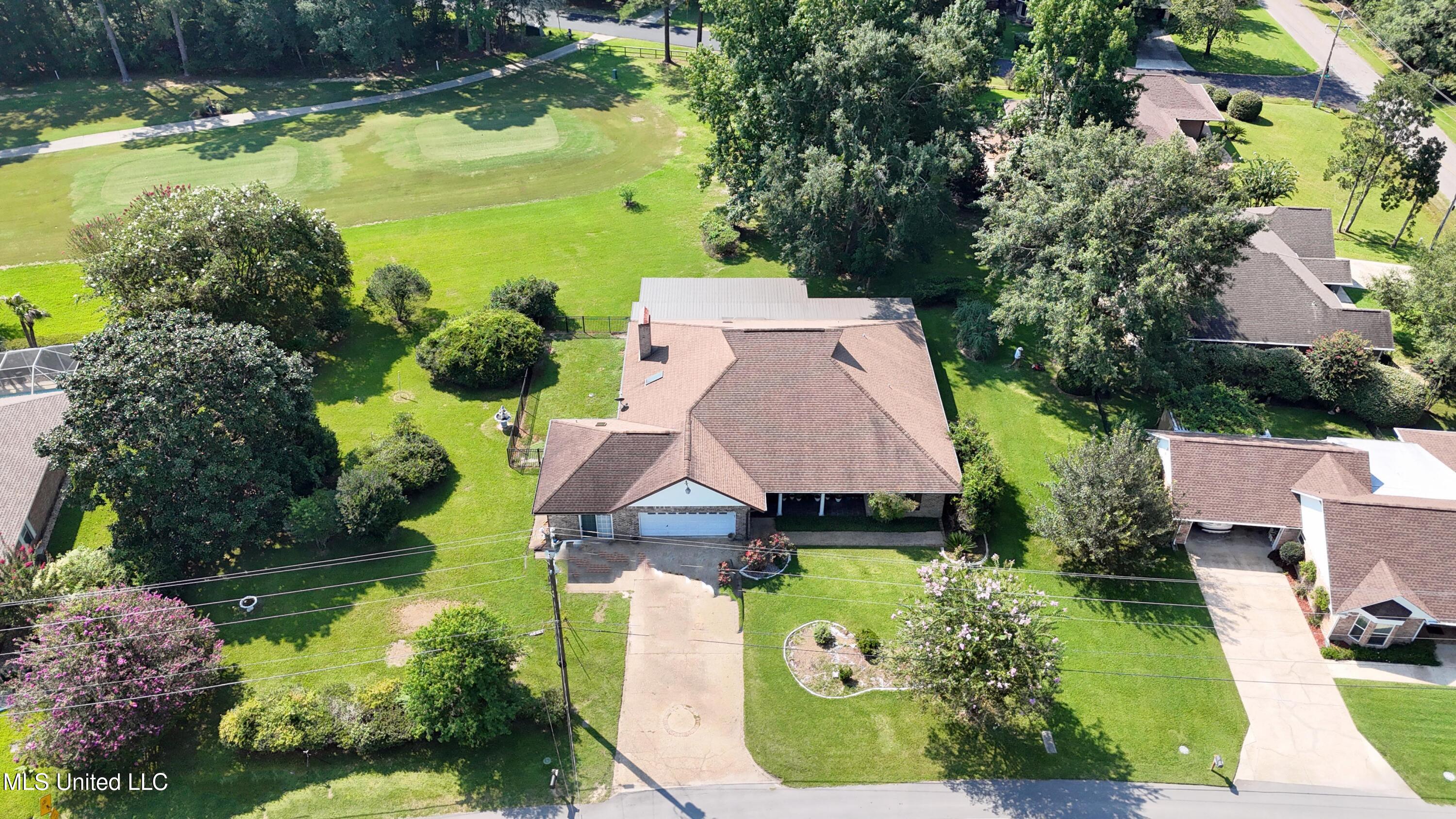 74617 N Diamondhead Drive Property Photo 31